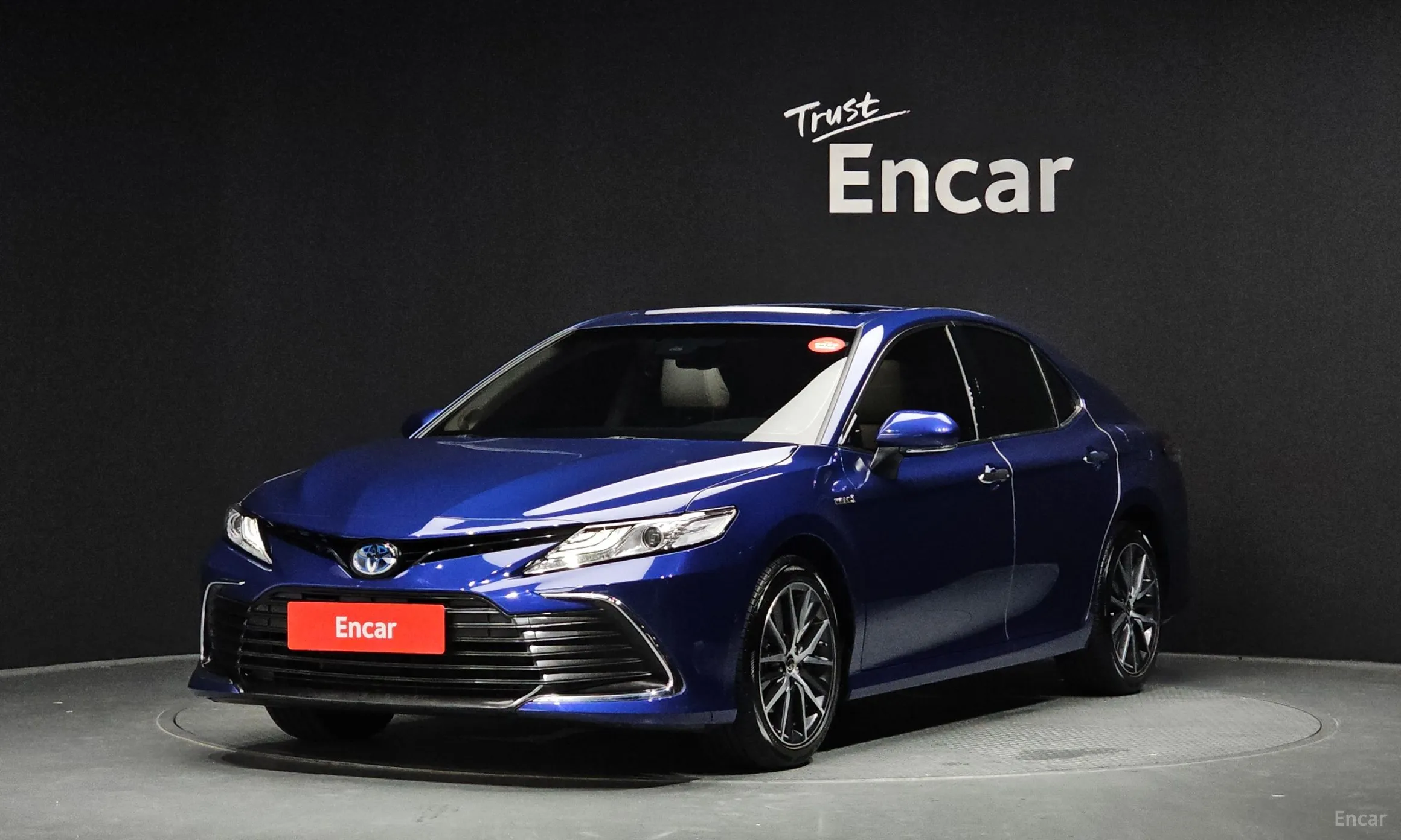 Camry (XV70)