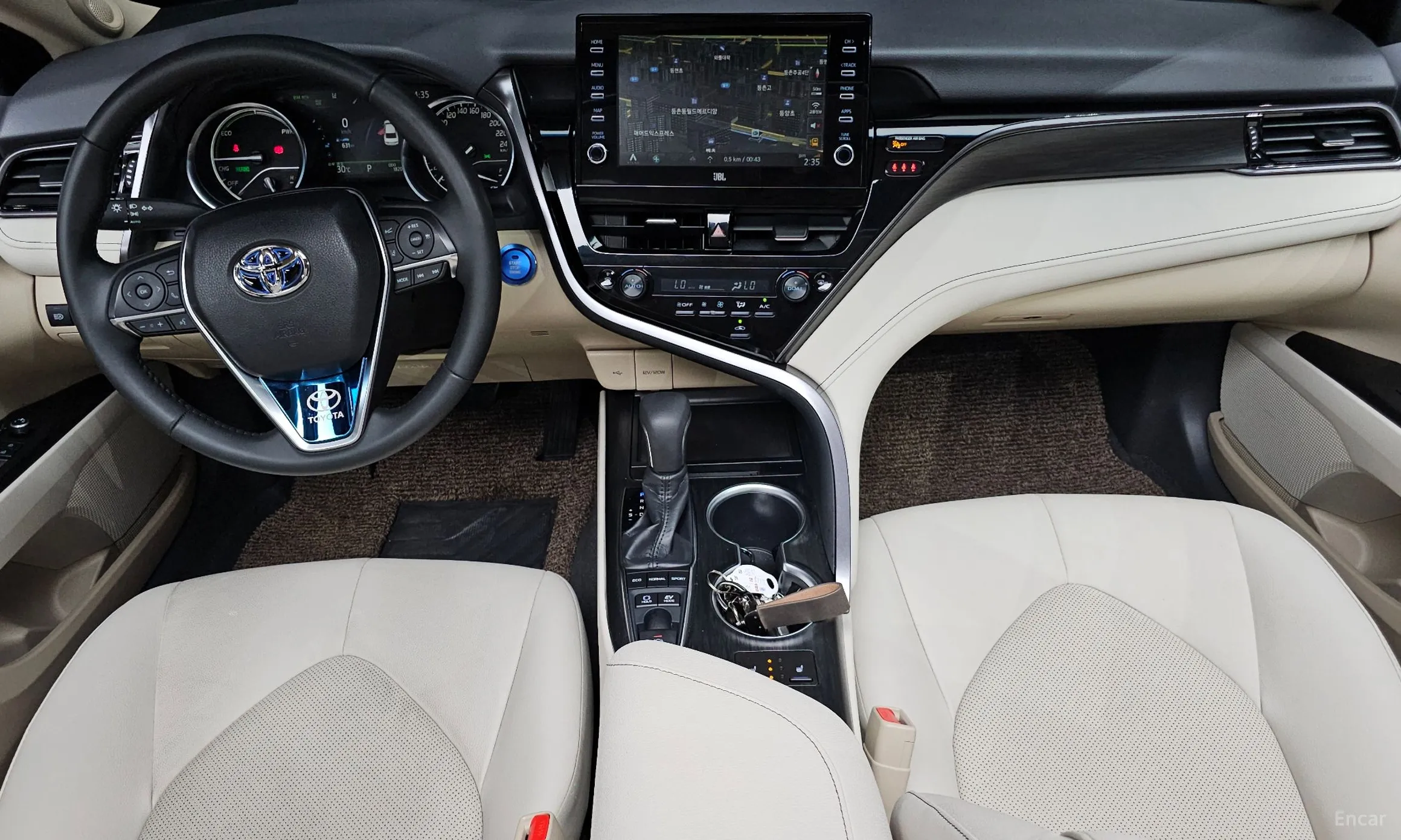 Toyota Camry (XV70) превью 7