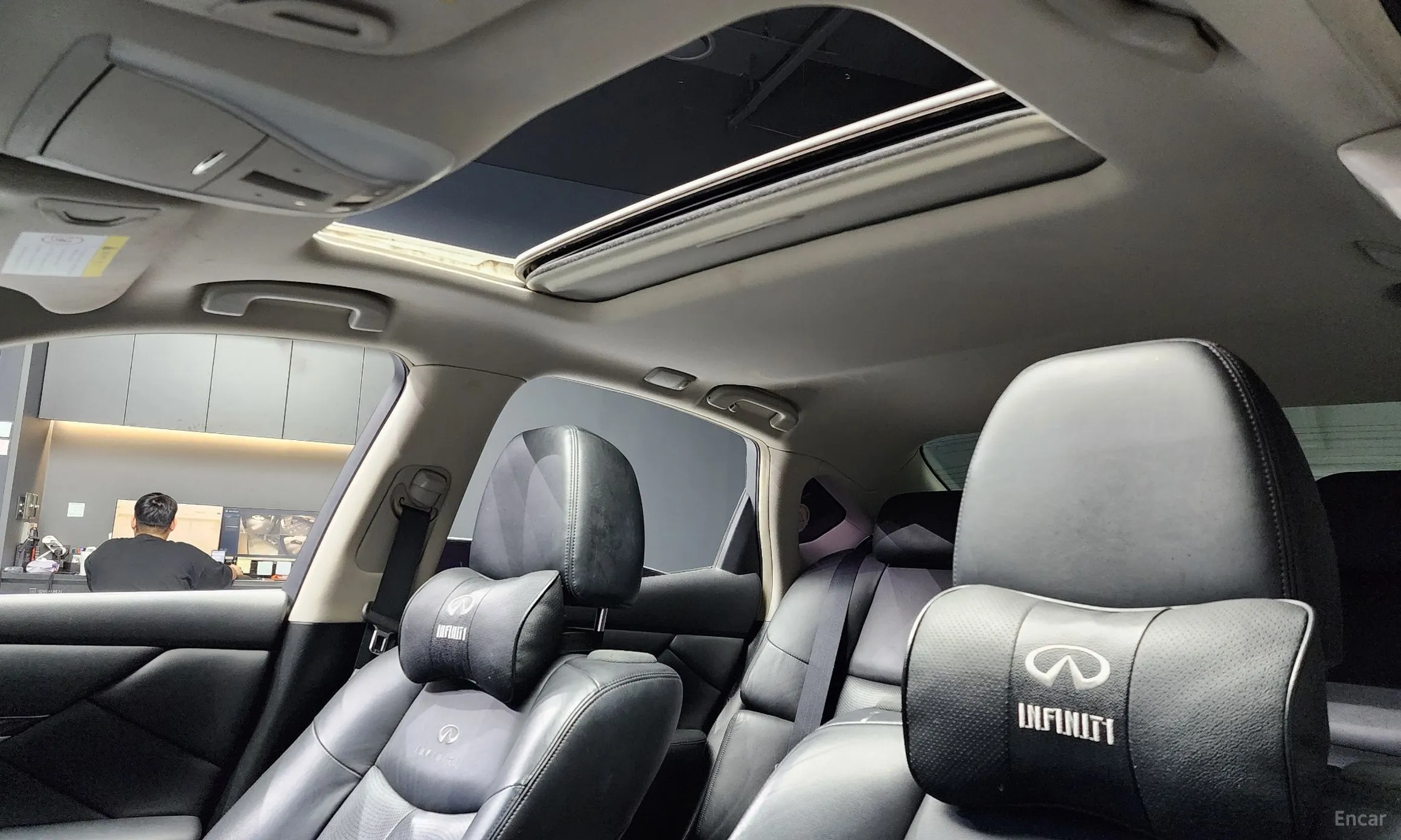 Infiniti M37 превью 18
