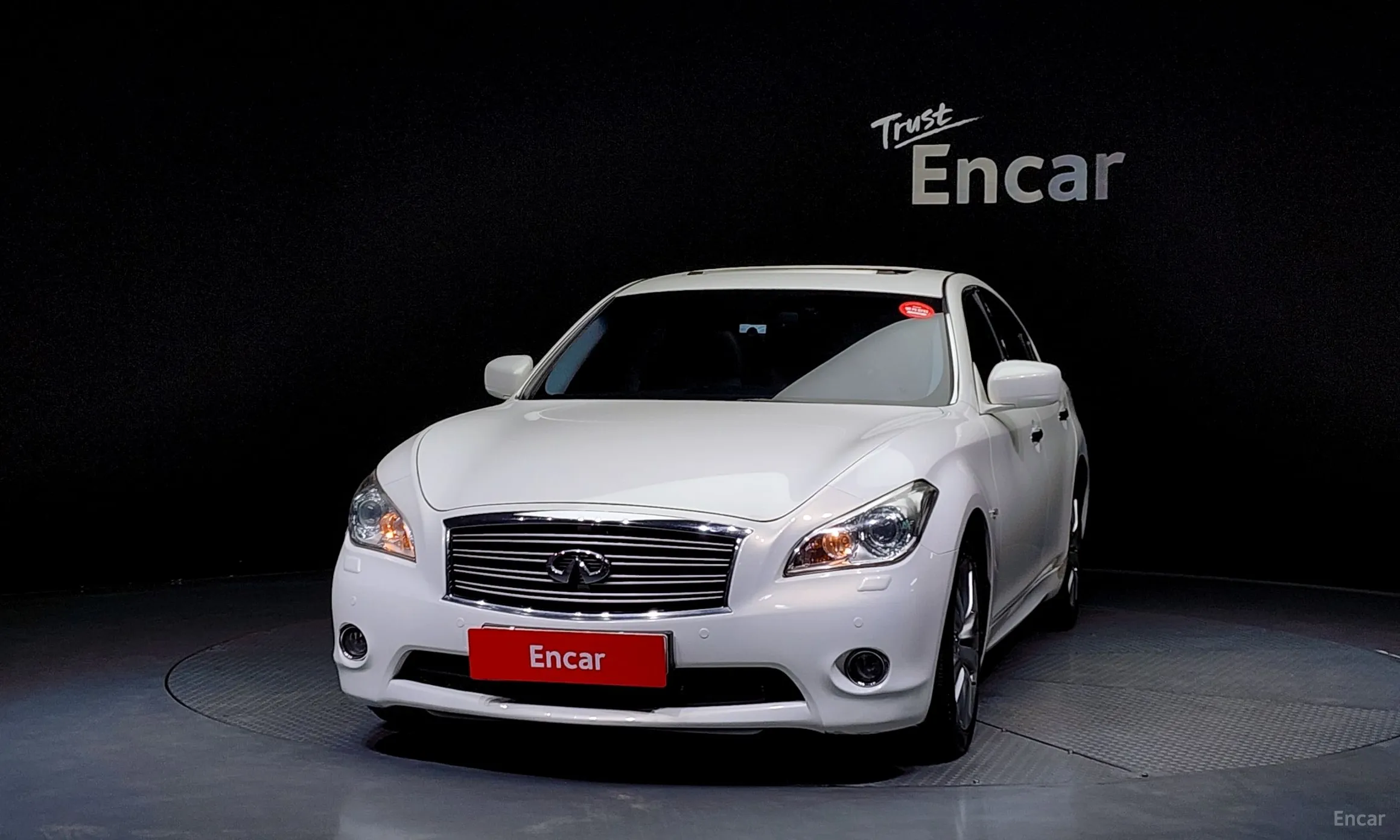 Infiniti M37 превью 3