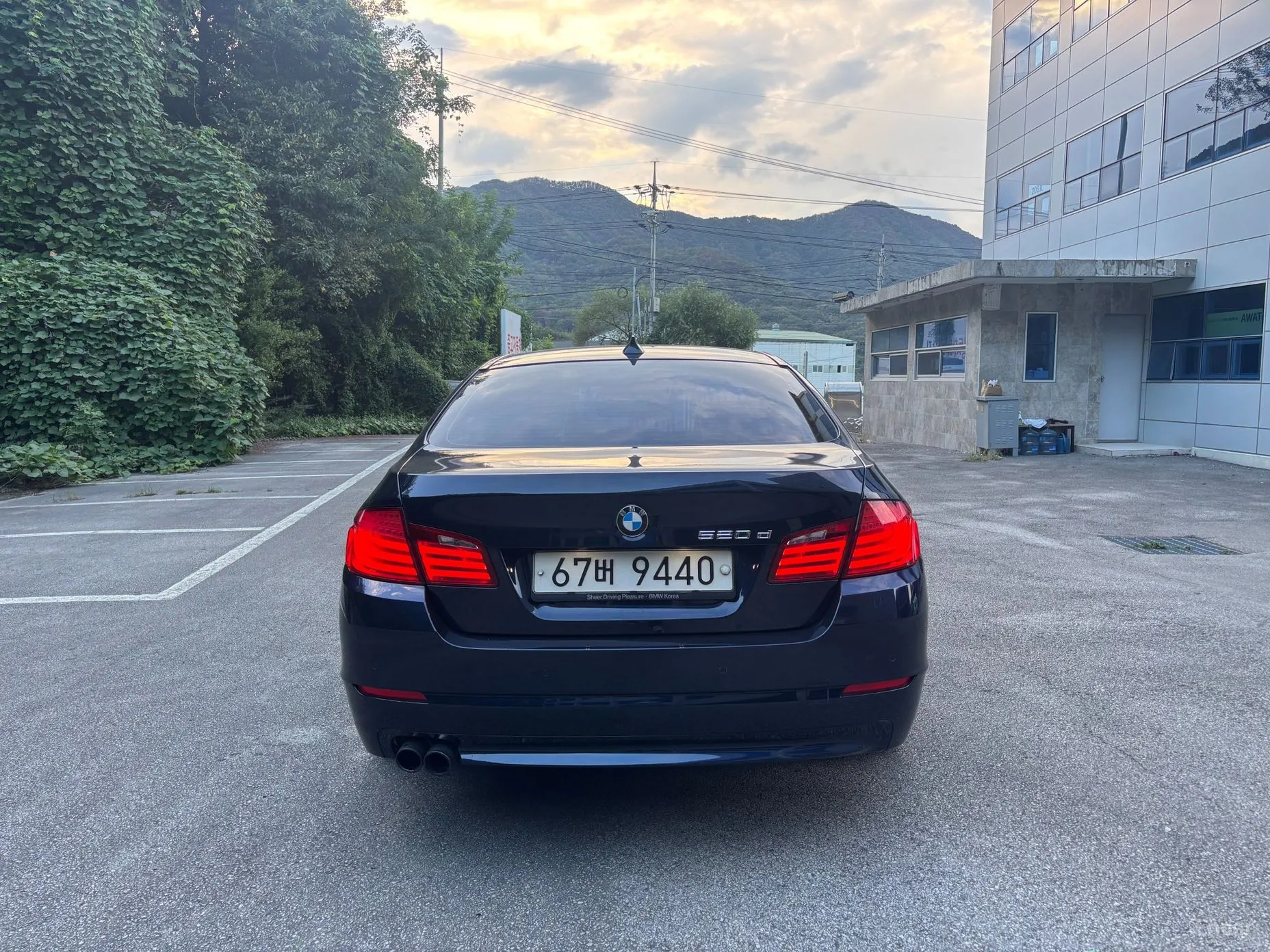 BMW 5 Series (F10) превью 4