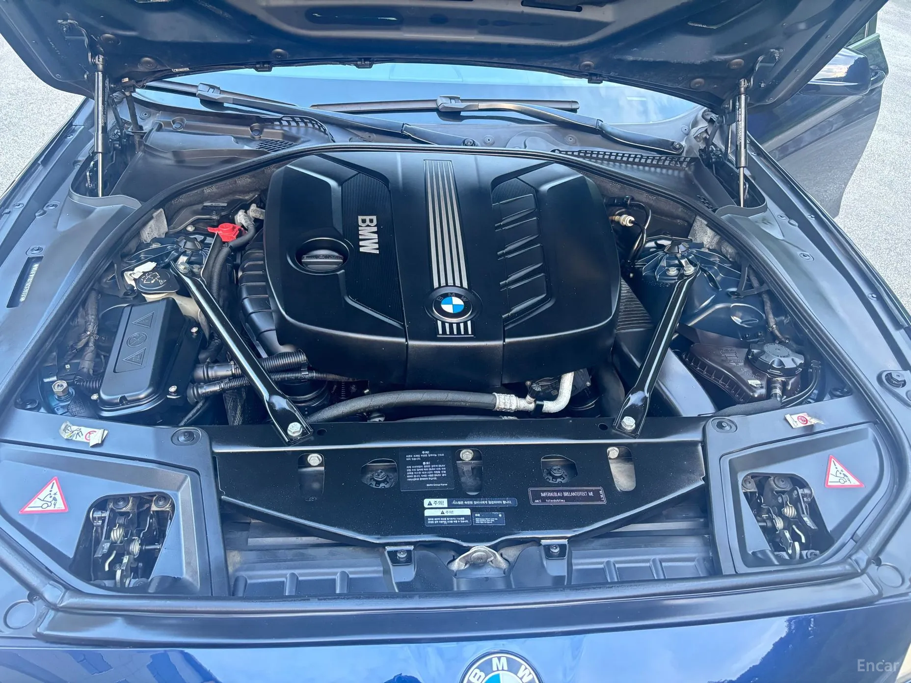 BMW 5 Series (F10) превью 6
