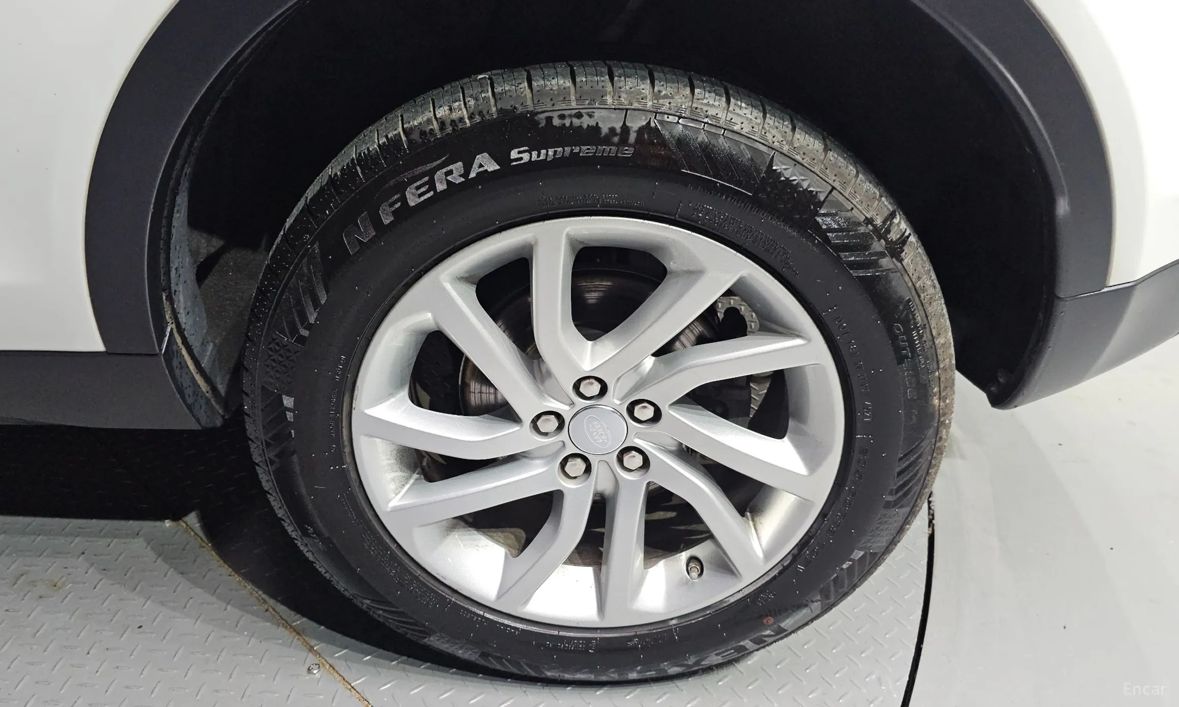 Land Rover Discovery Sports превью 5