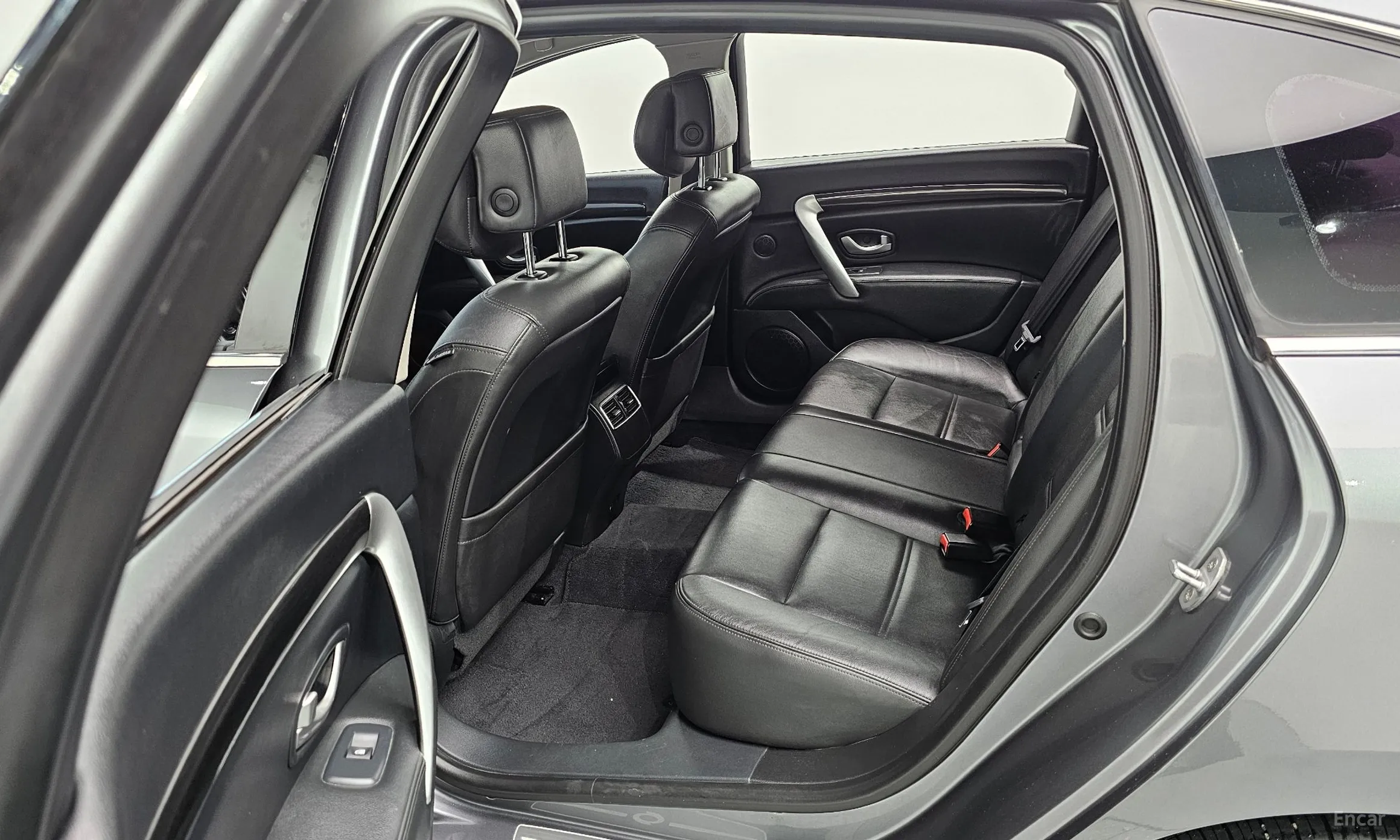Renault Korea (Samsung) SM7 превью 18