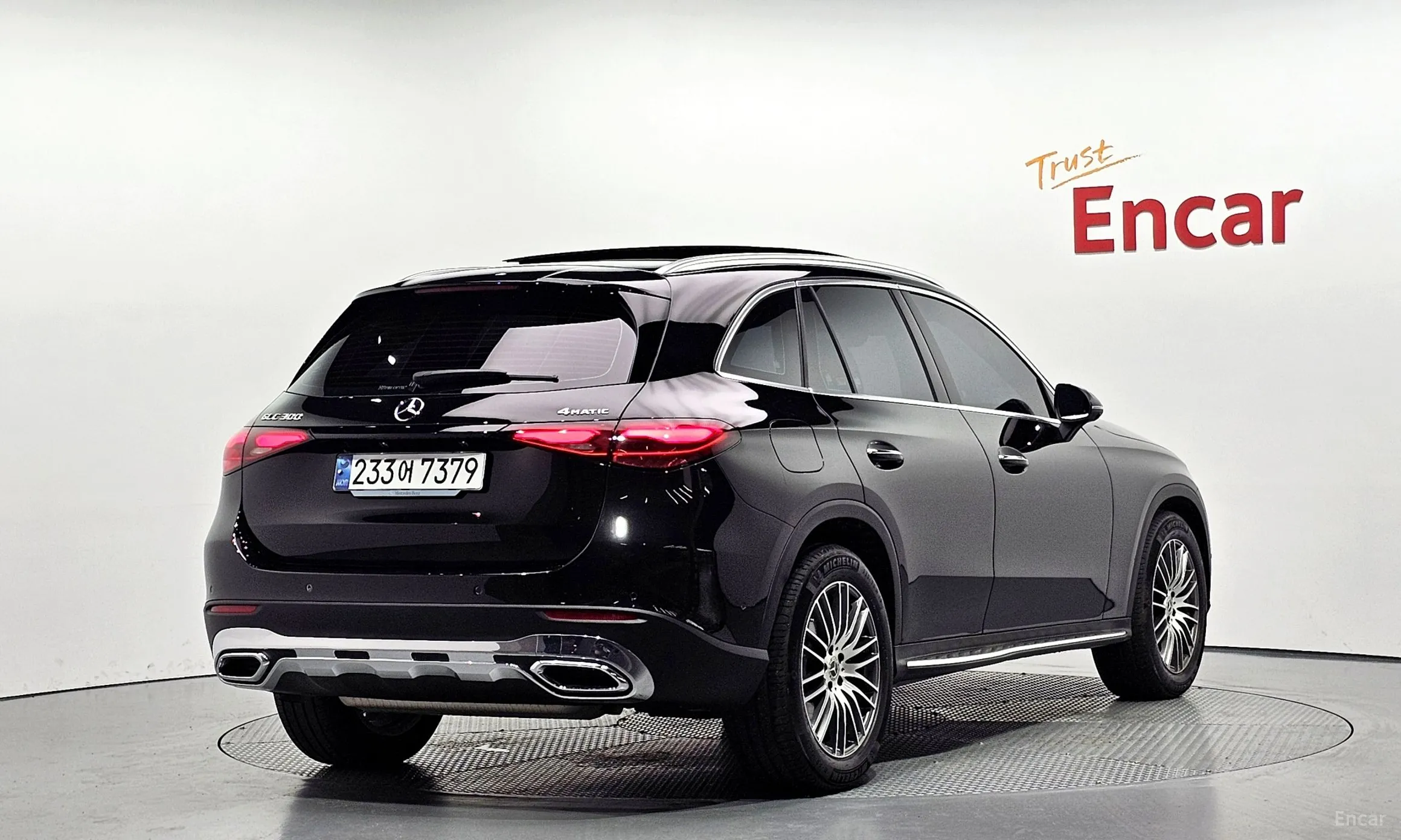 Mercedes Benz GLC-Class X254