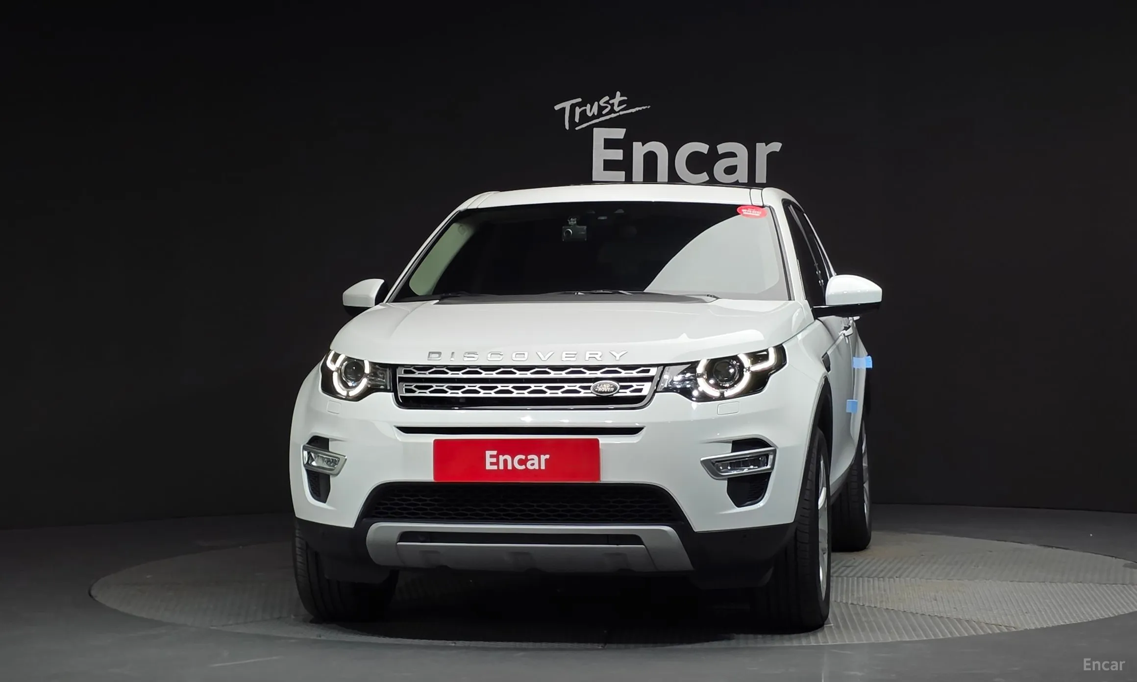 Land Rover Discovery Sports превью 3