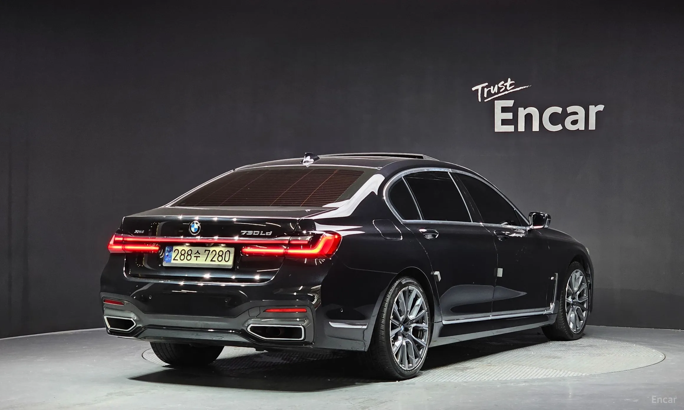 BMW 7 Series (G11)