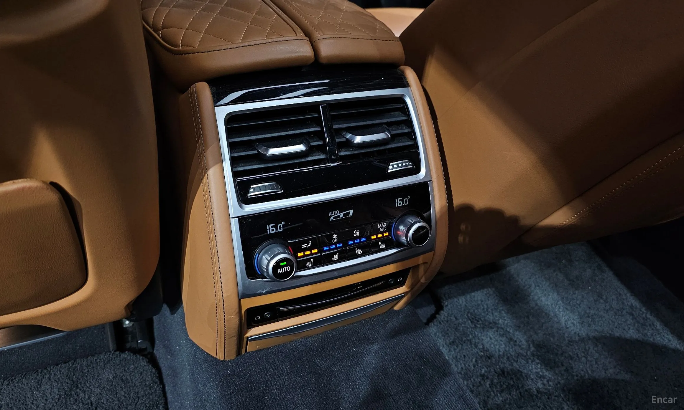 BMW 7 Series (G11) превью 19
