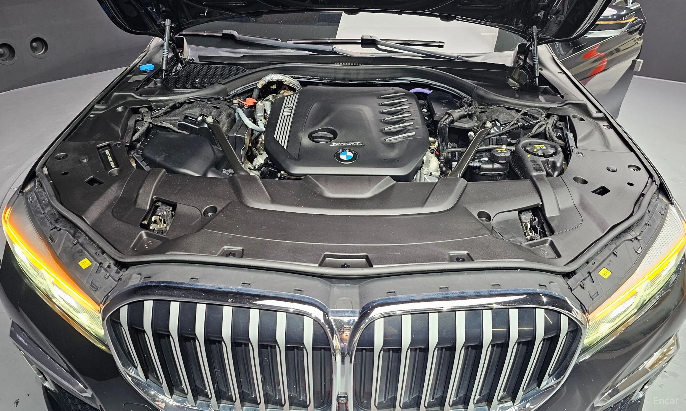 BMW 7 Series (G11) превью 6