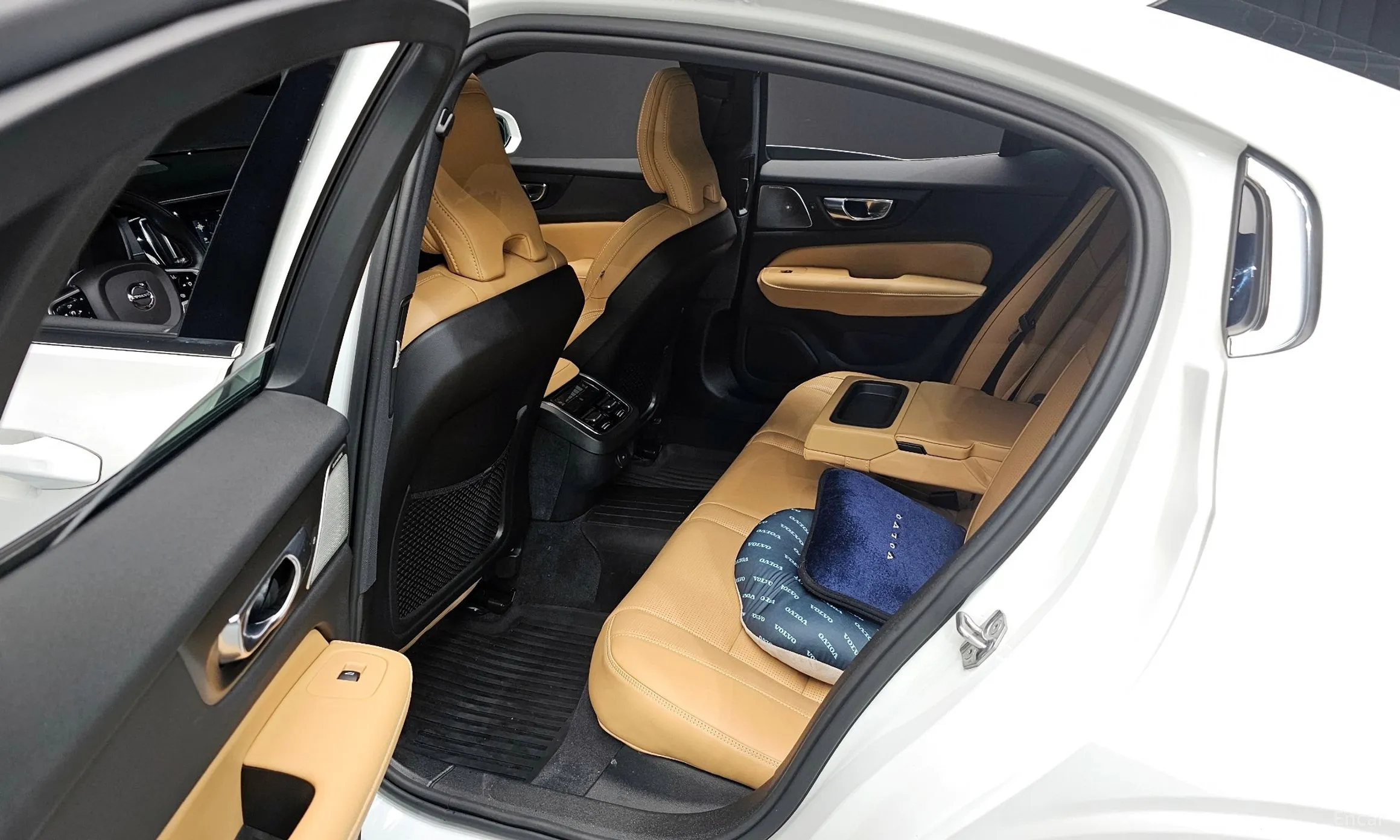 Volvo S60 3rd Generation превью 12