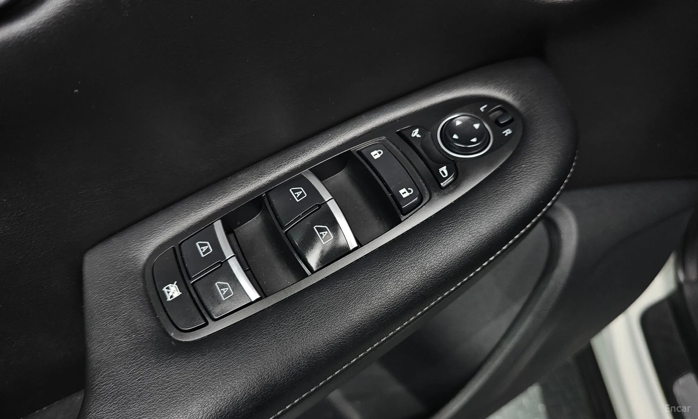Infiniti QX50 (P71A) превью 16