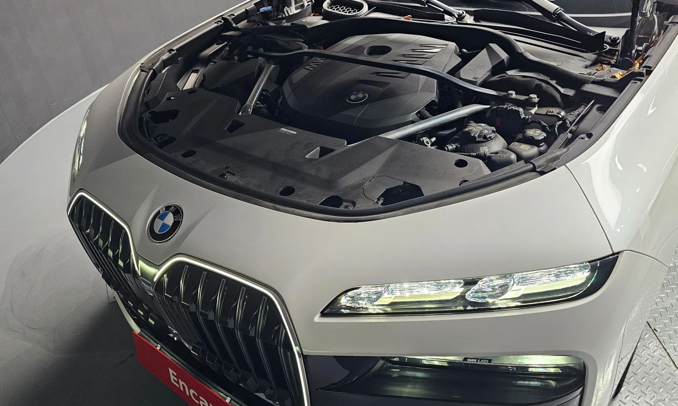 BMW 7 Series (G70) превью 6