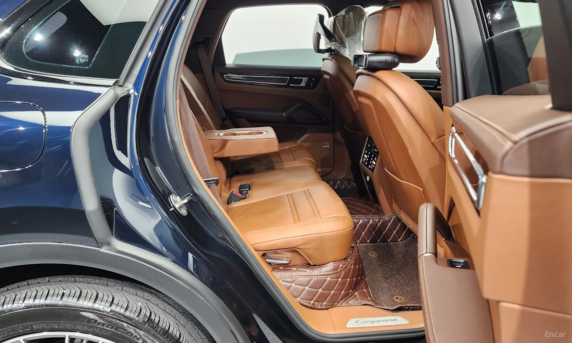 Porsche Cayenne (PO536) превью 12