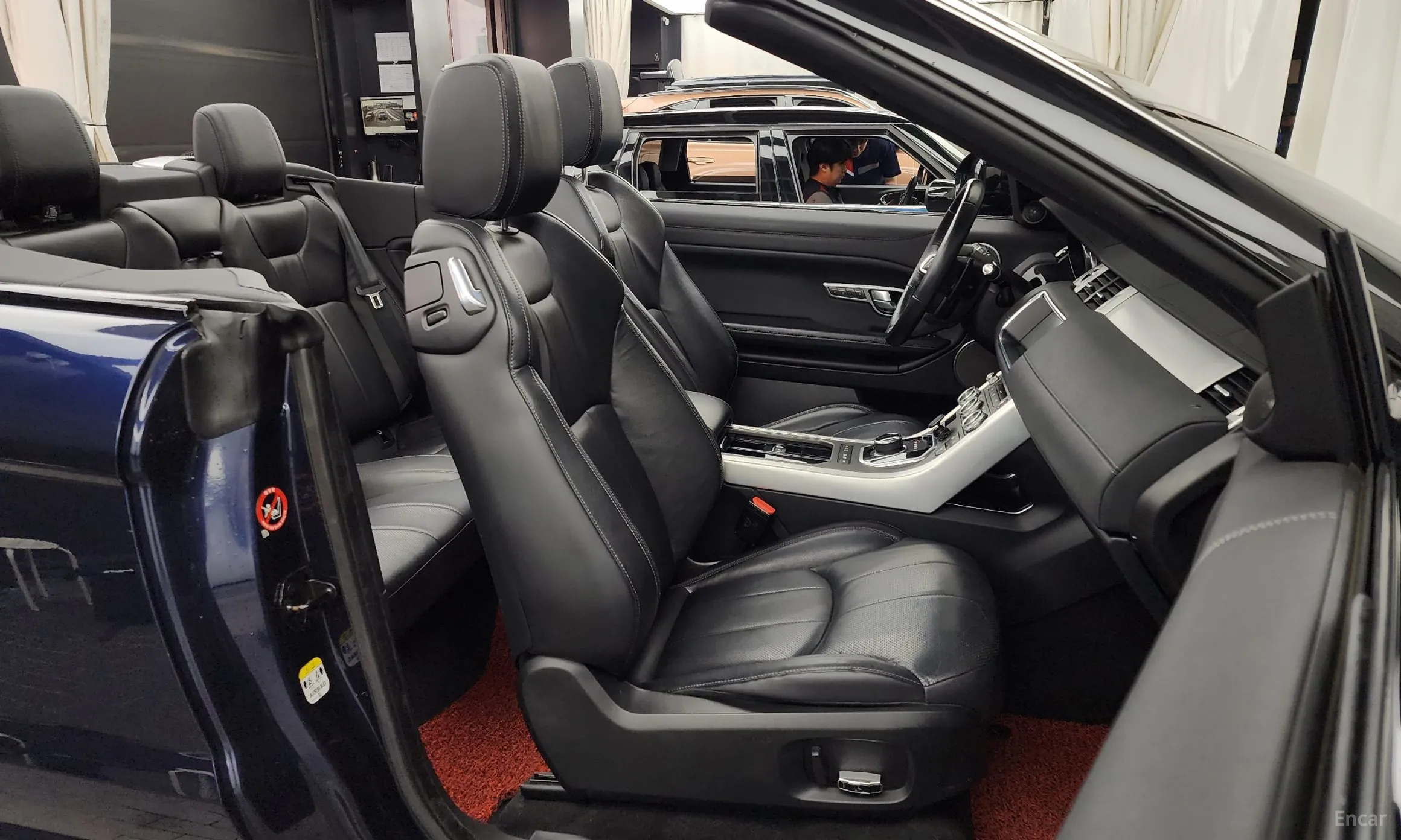 Land Rover Range Rover Evoque превью 11