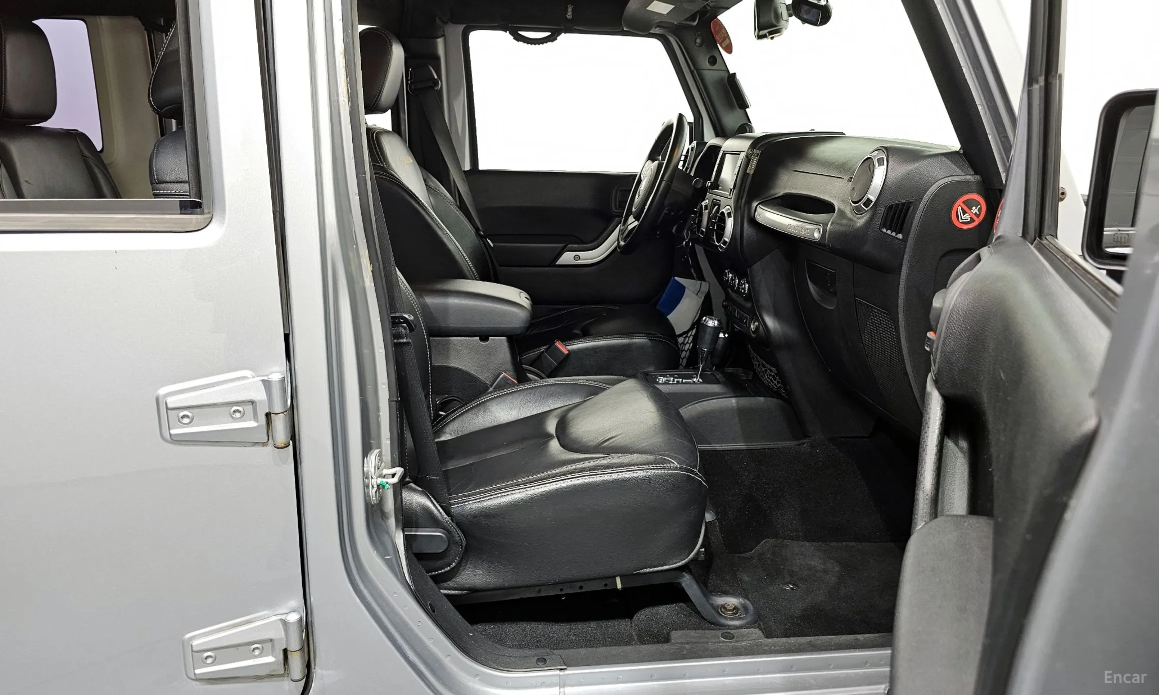 Jeep Wrangler (JK) превью 11