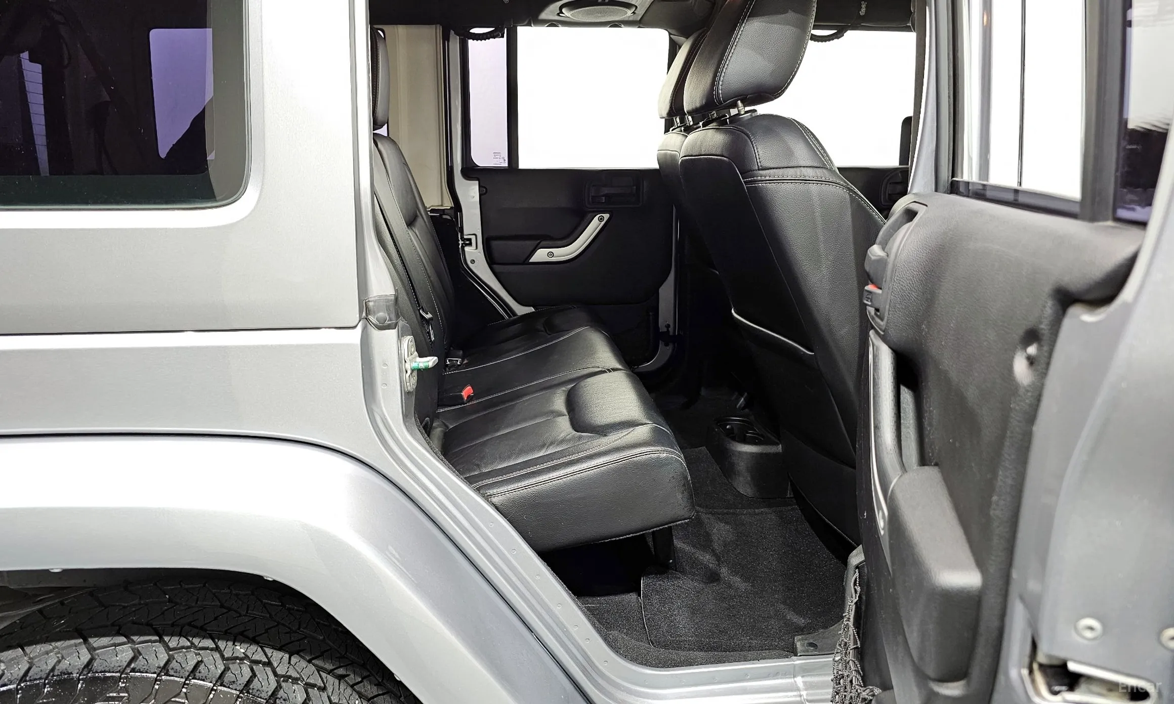 Jeep Wrangler (JK) превью 12