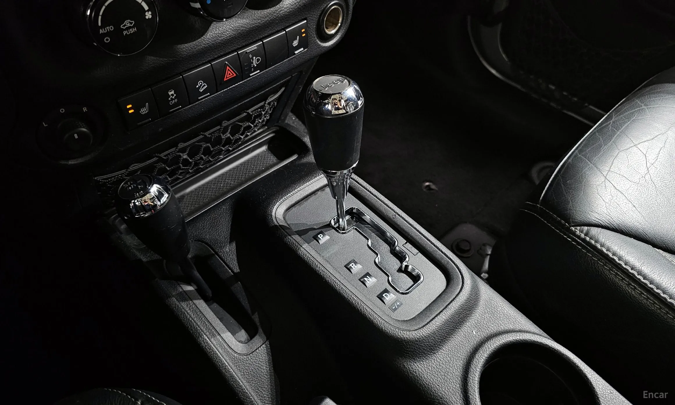 Jeep Wrangler (JK) превью 9