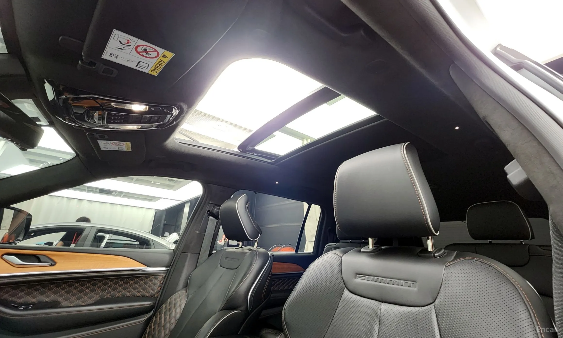 Jeep Grand Cherokee (WL) превью 18