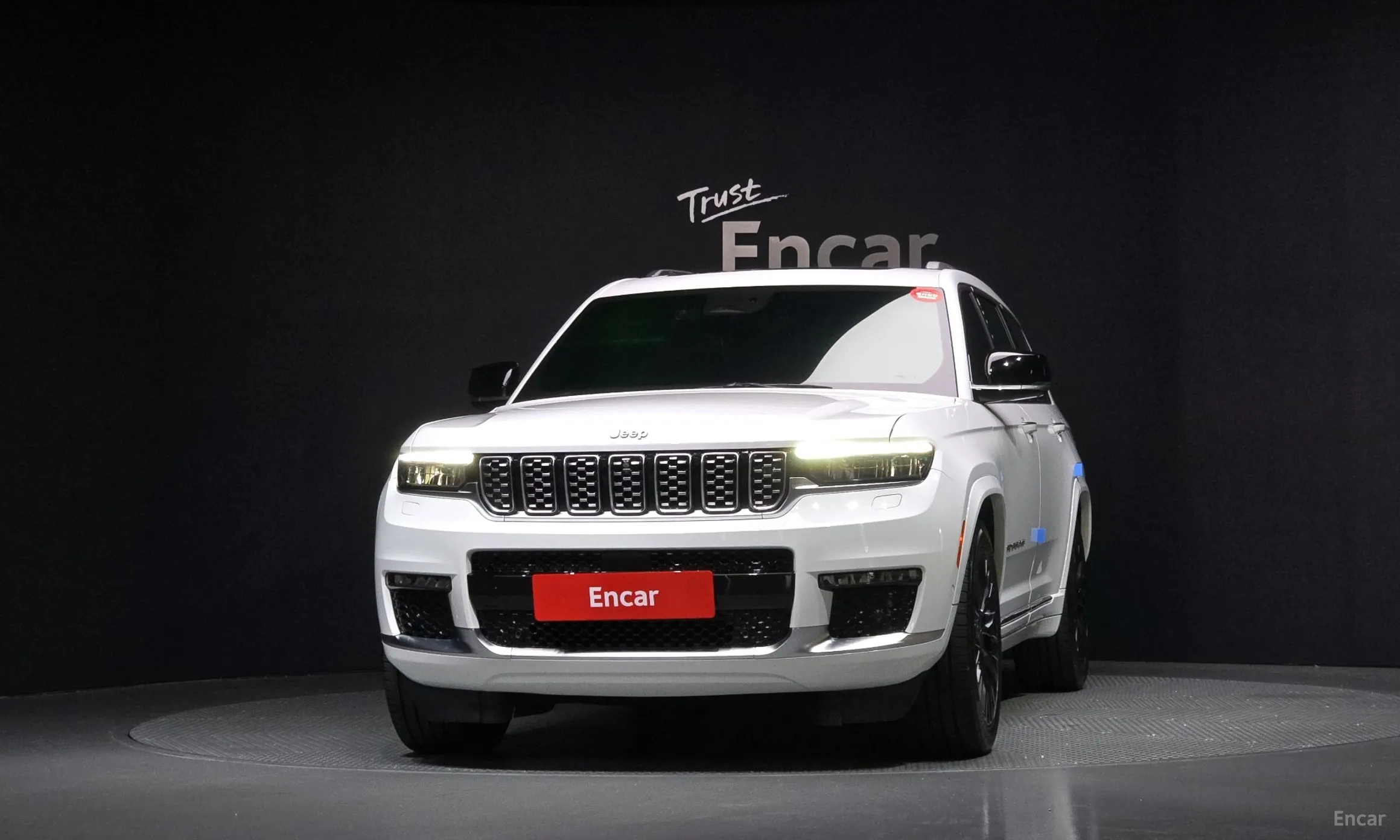Jeep Grand Cherokee (WL) превью 3