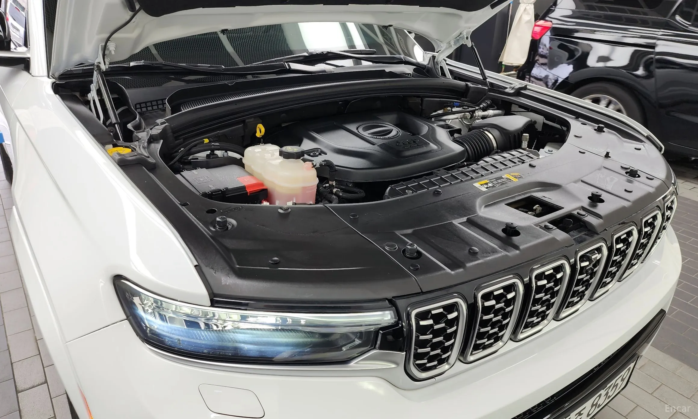 Jeep Grand Cherokee (WL) превью 6