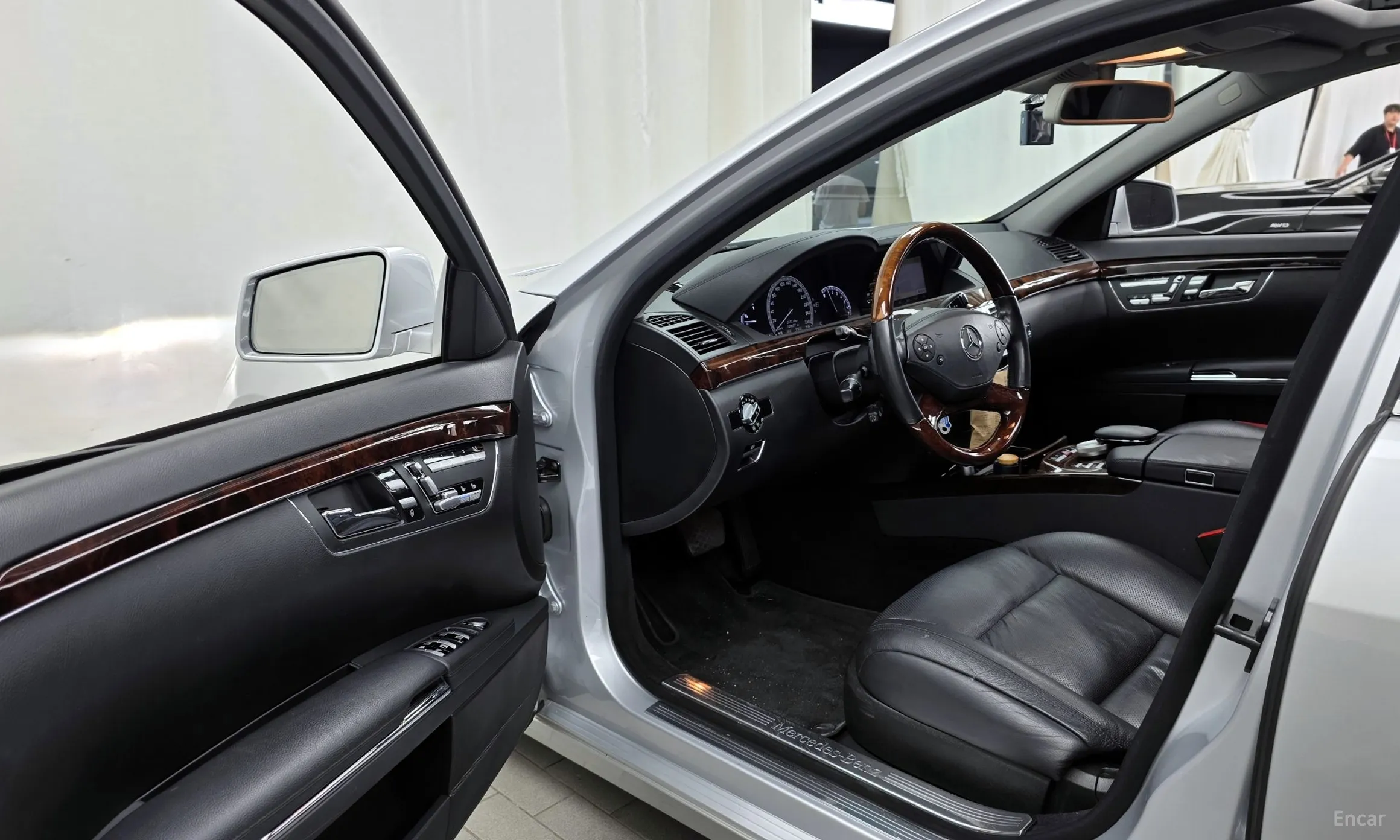 Mercedes Benz S-Class W221 превью 10