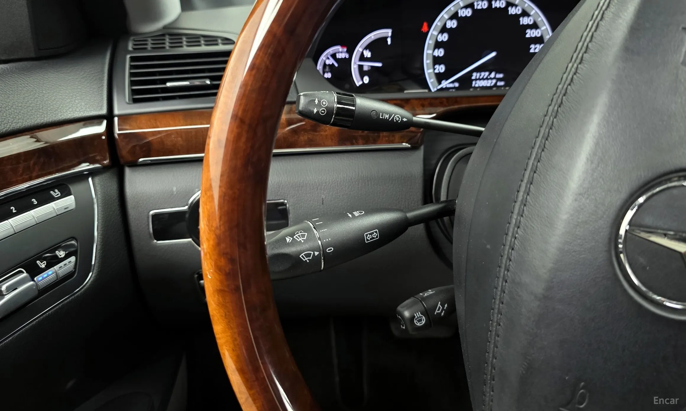 Mercedes Benz S-Class W221 превью 17