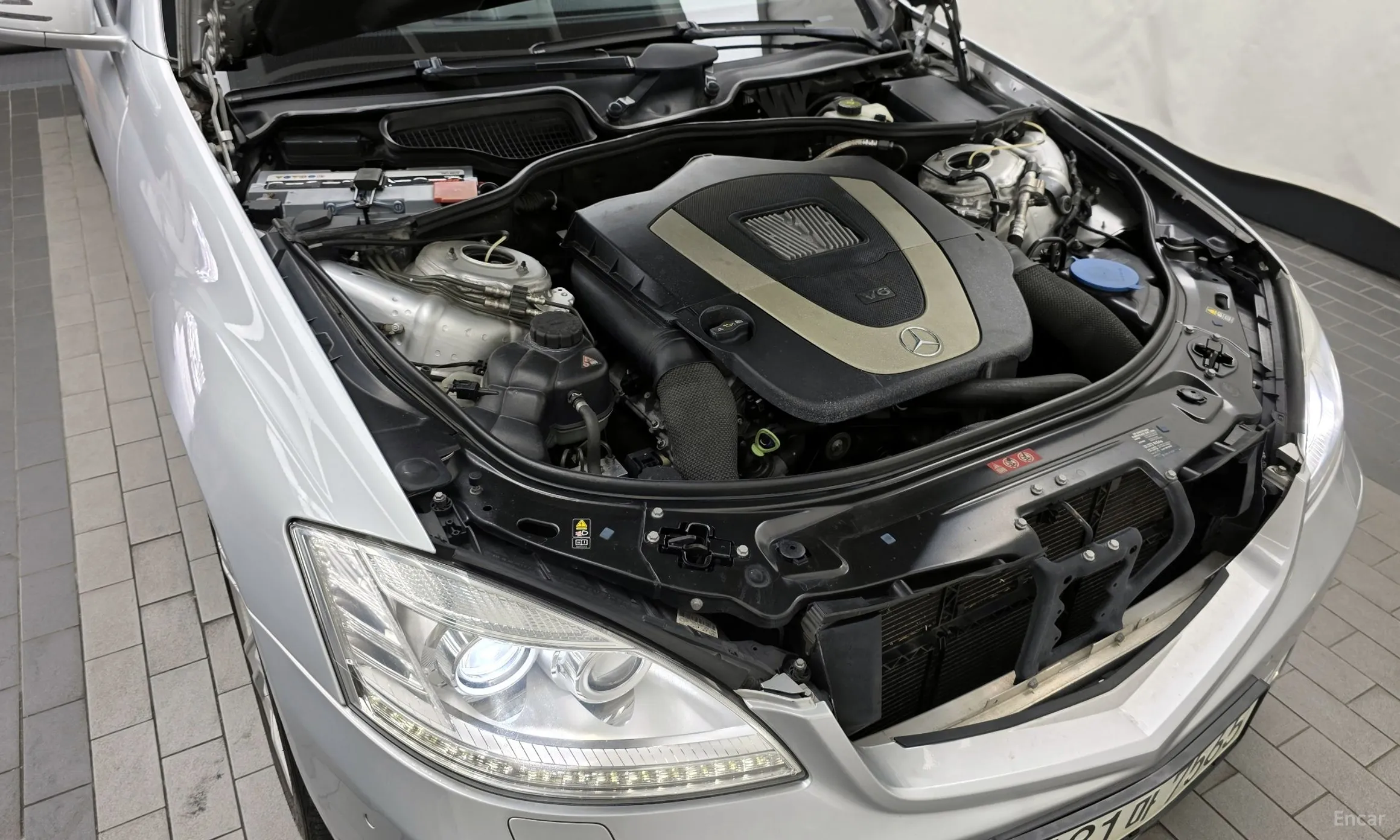 Mercedes Benz S-Class W221 превью 6