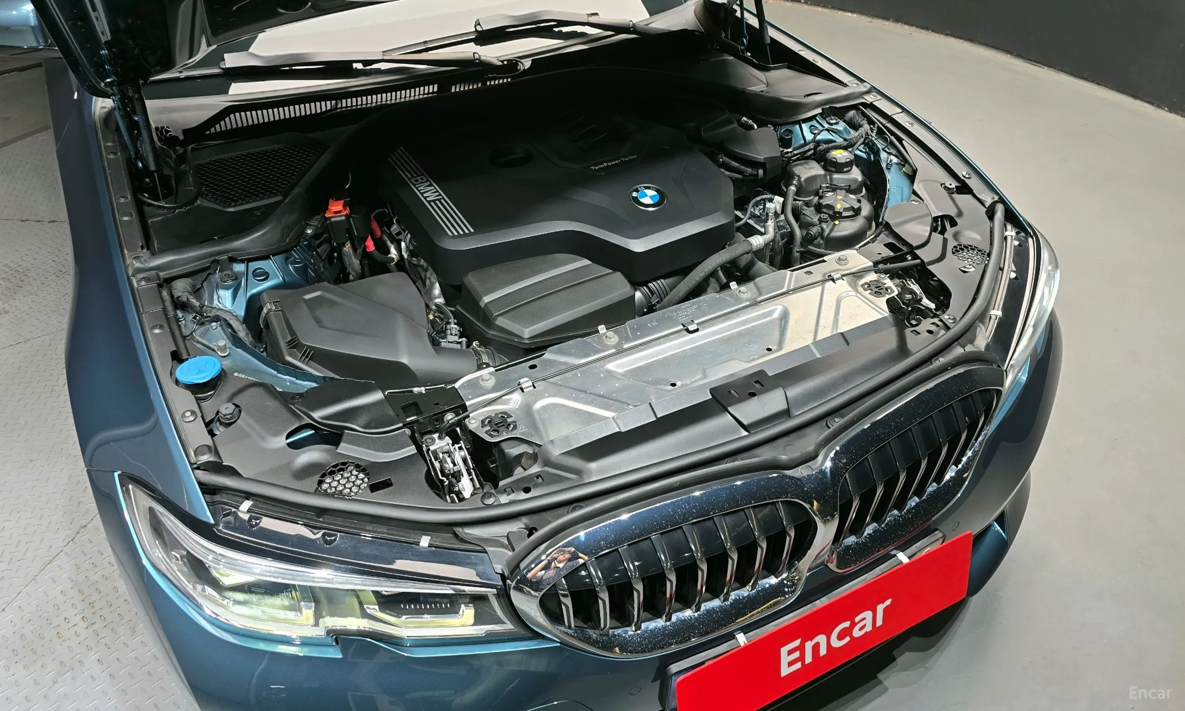 BMW 3 Series (G20) превью 6