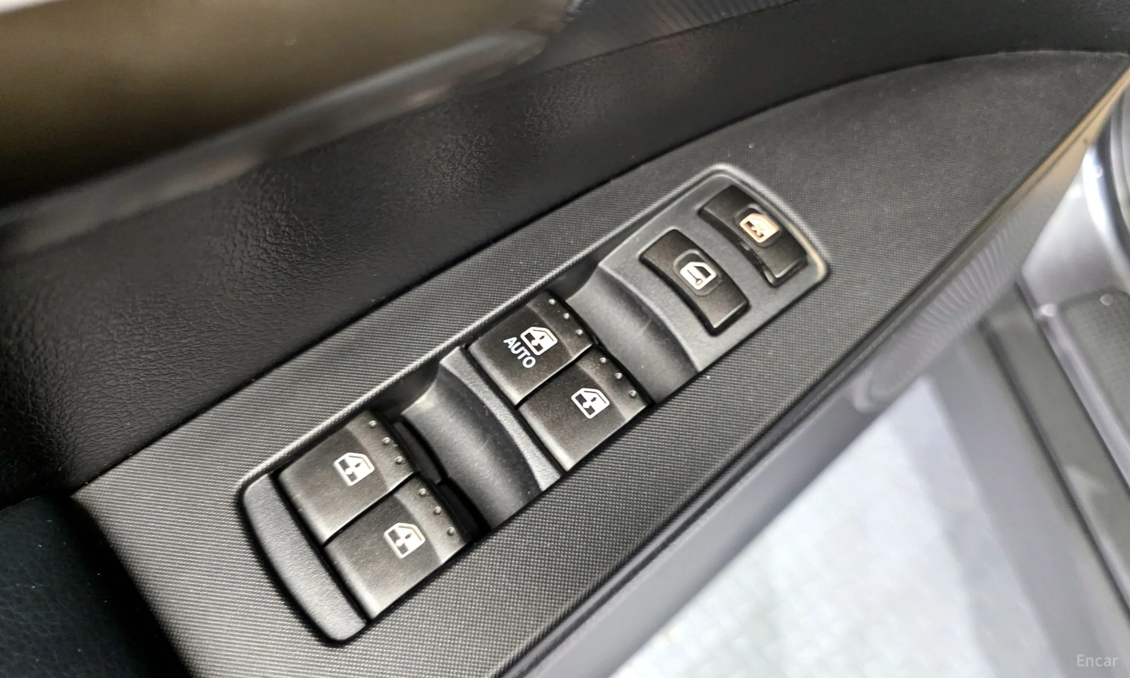 KG Mobility (SsangYong) Korando Sports превью 14