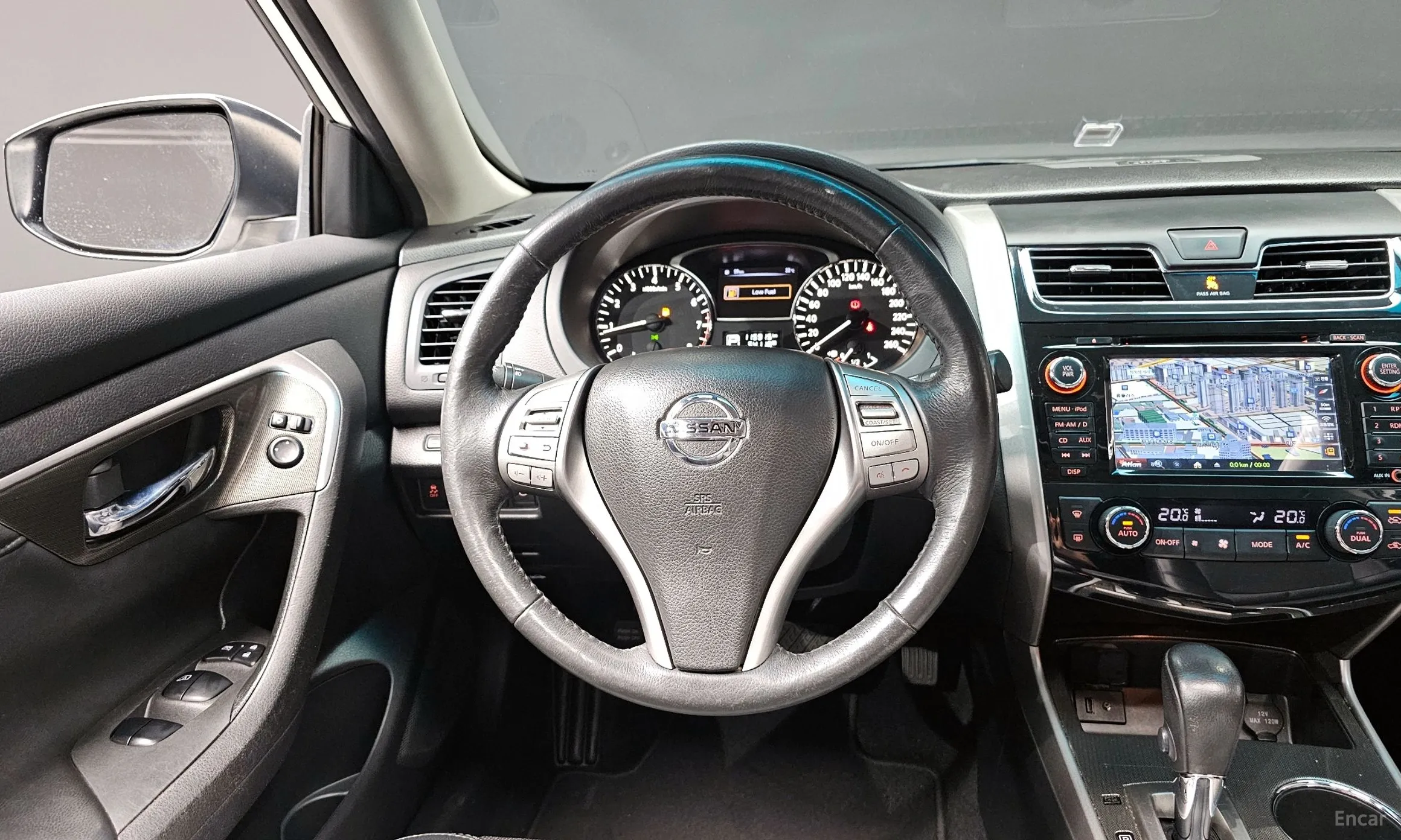Nissan Altima превью 13