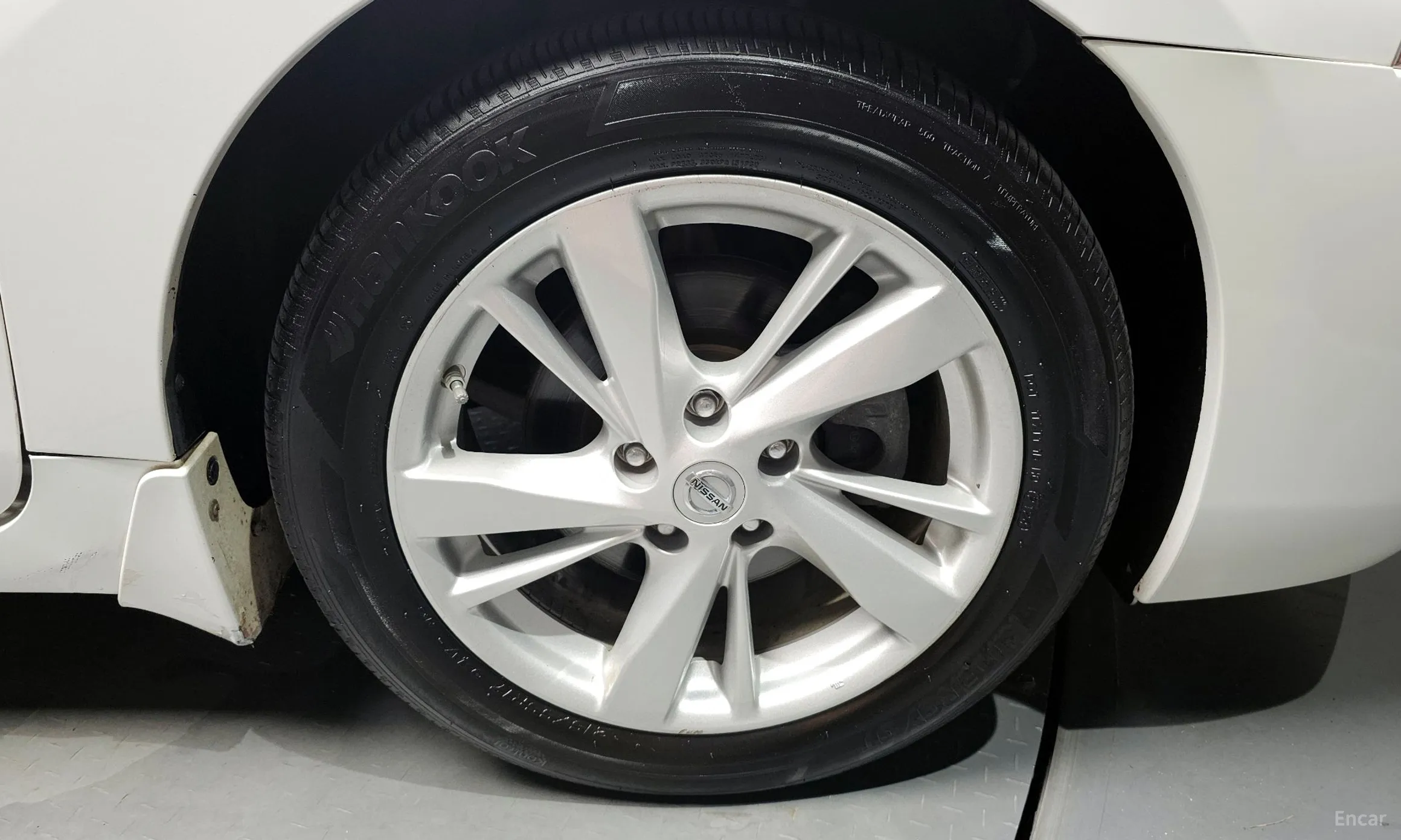 Nissan Altima превью 5
