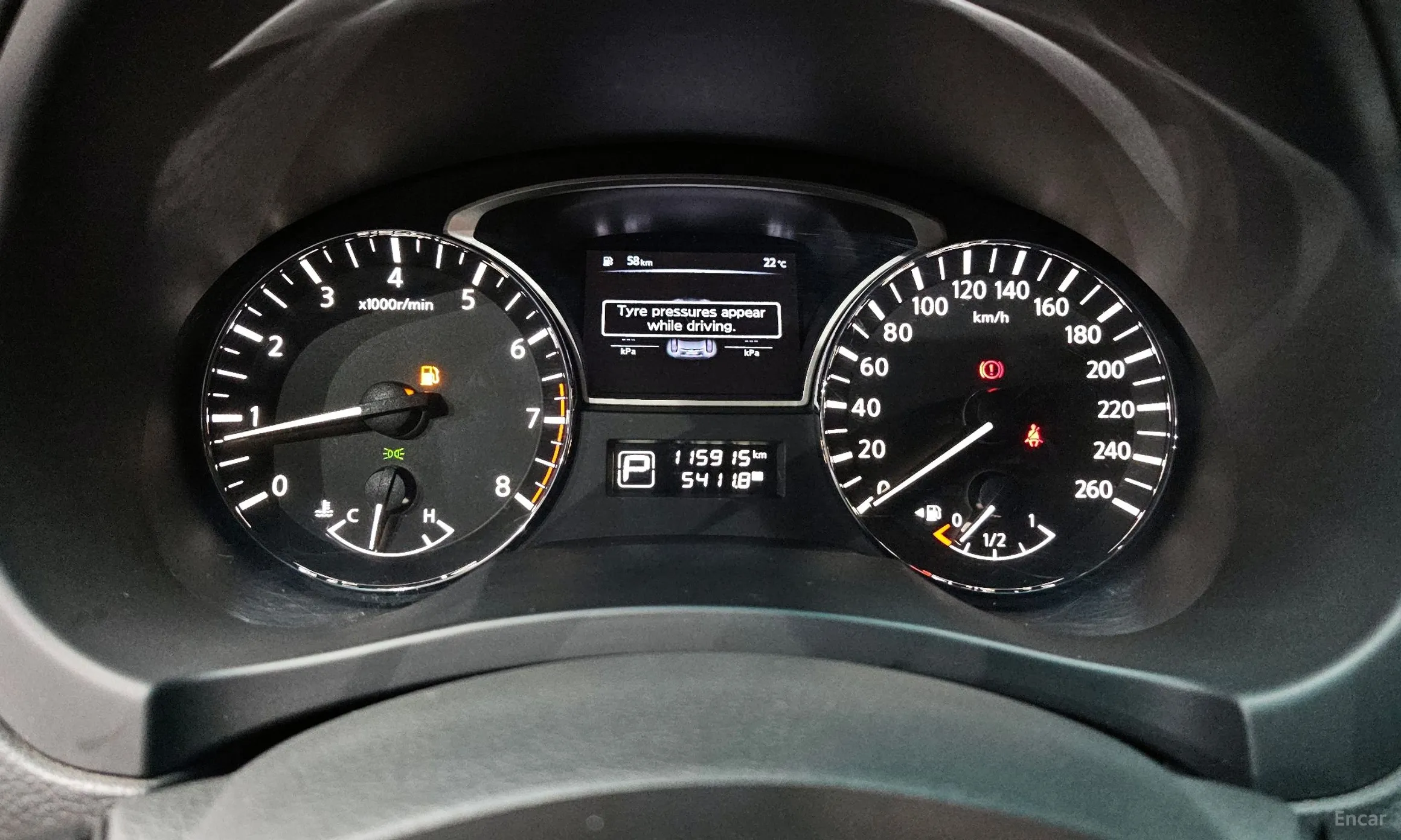 Nissan Altima превью 8