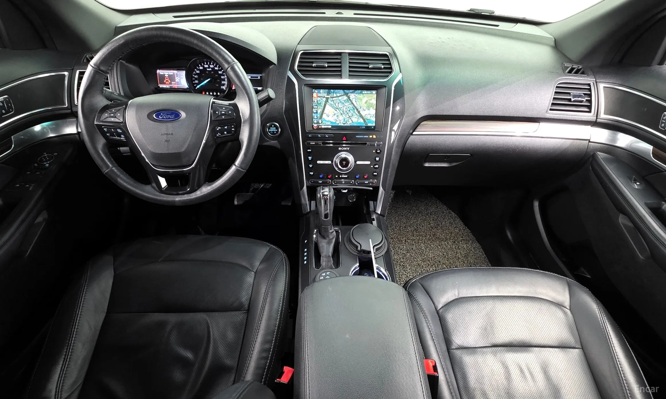 Ford Explorer превью 7
