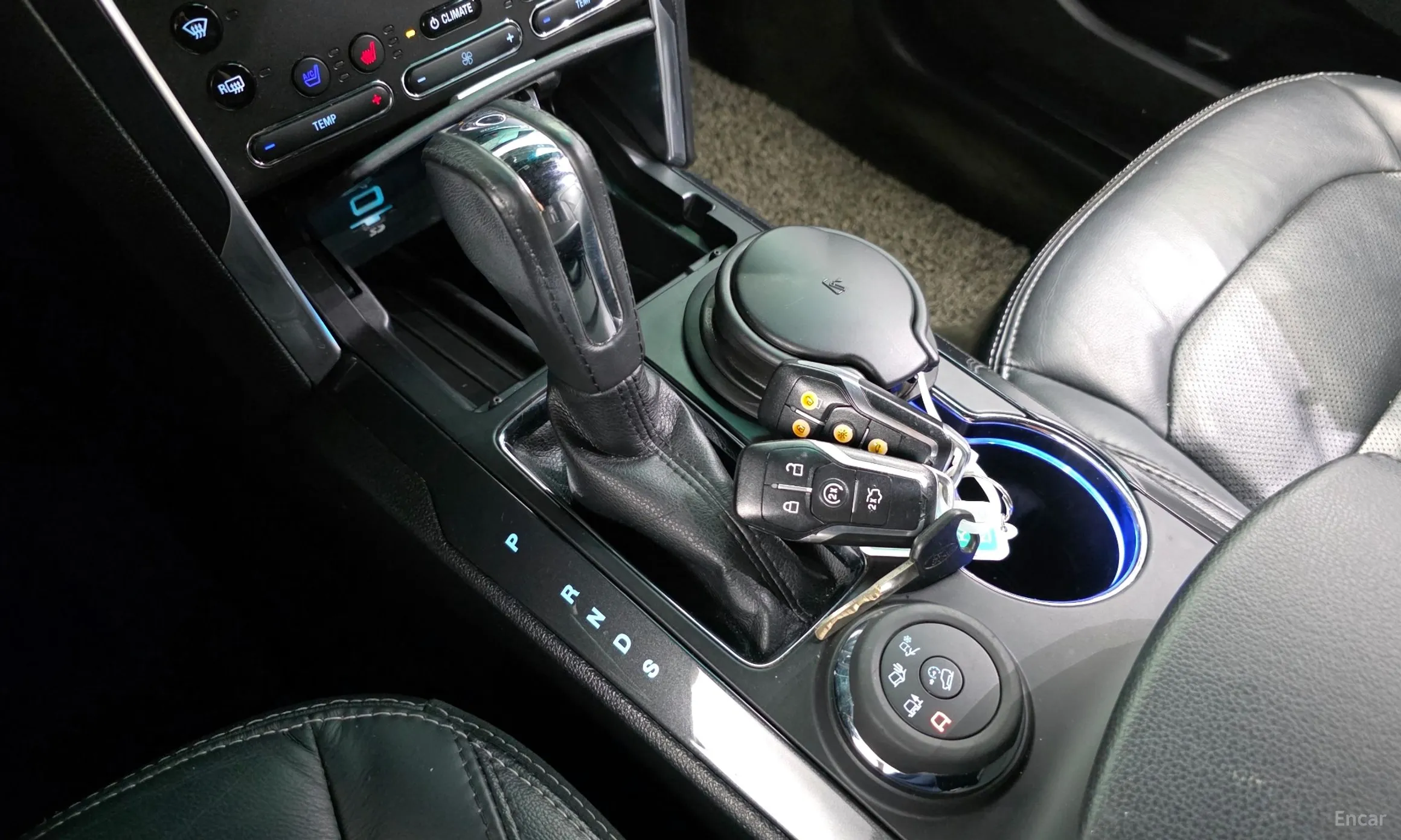 Ford Explorer превью 9