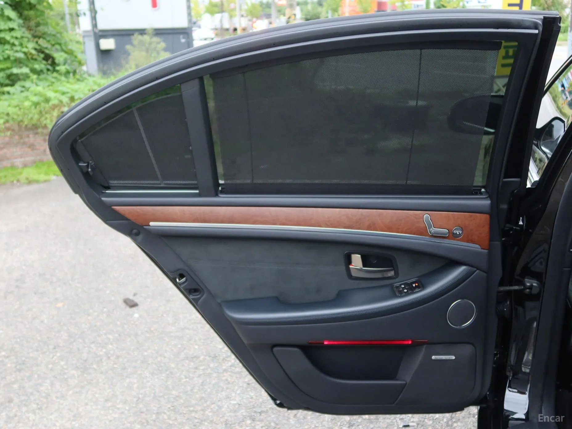 KG Mobility (SsangYong) Chairman W превью 10