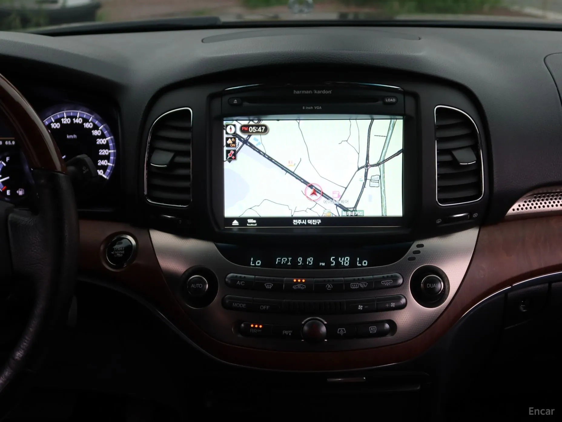 KG Mobility (SsangYong) Chairman W превью 12