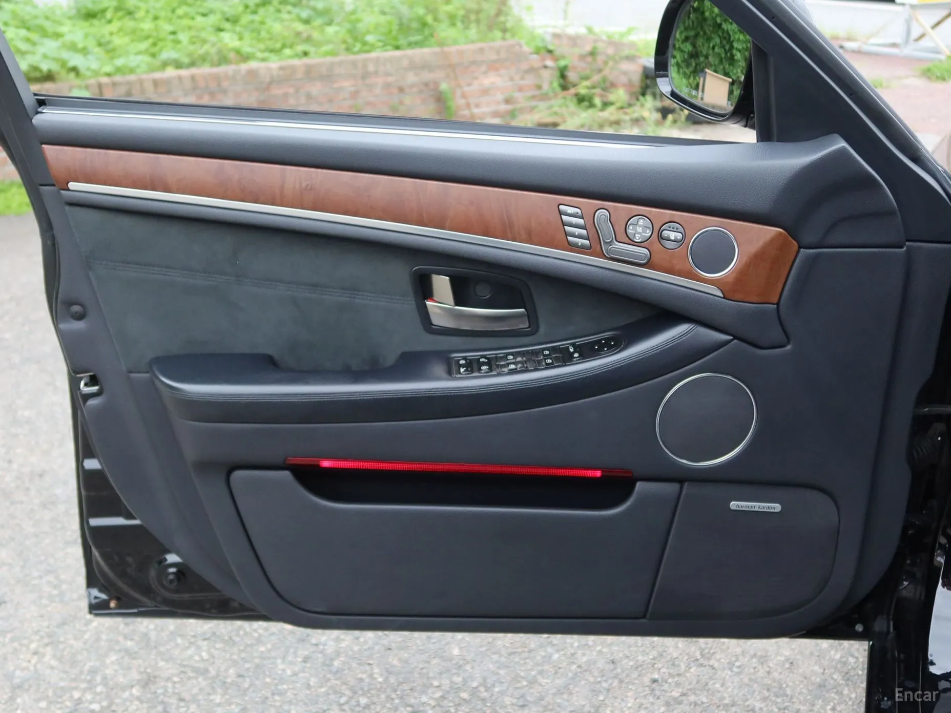 KG Mobility (SsangYong) Chairman W превью 9