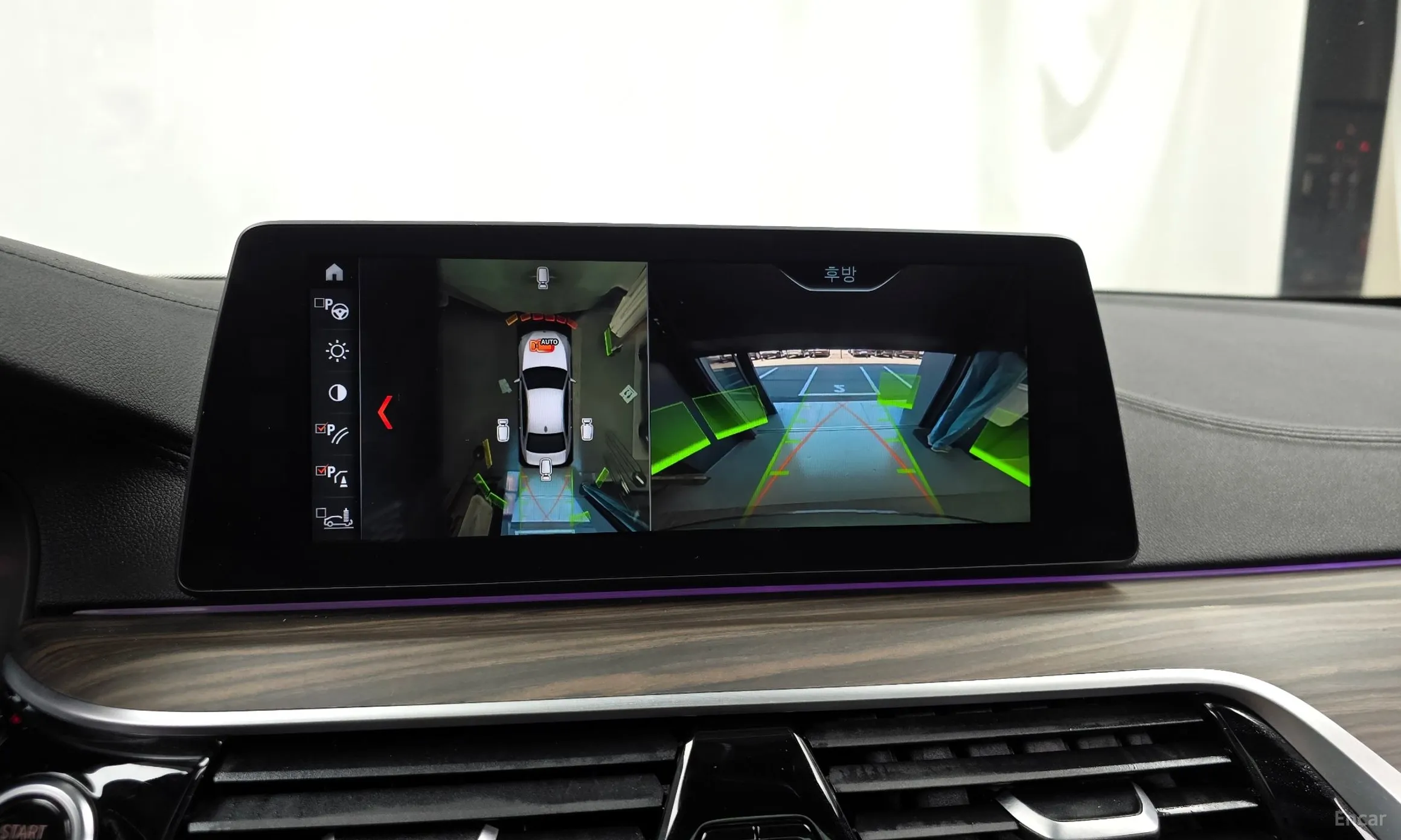 BMW 5 Series (G30) превью 15
