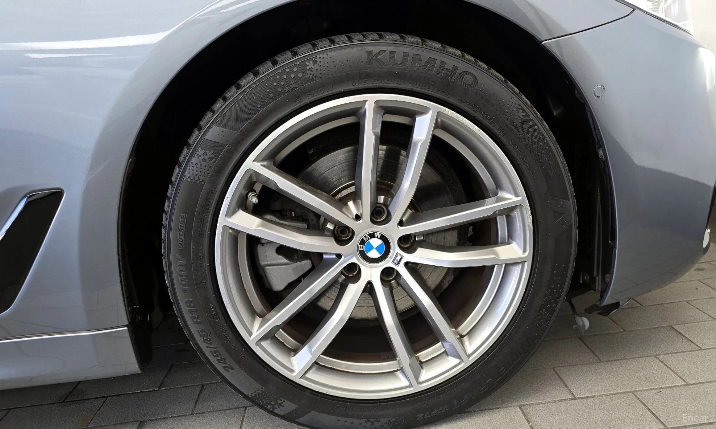 BMW 5 Series (G30) превью 5