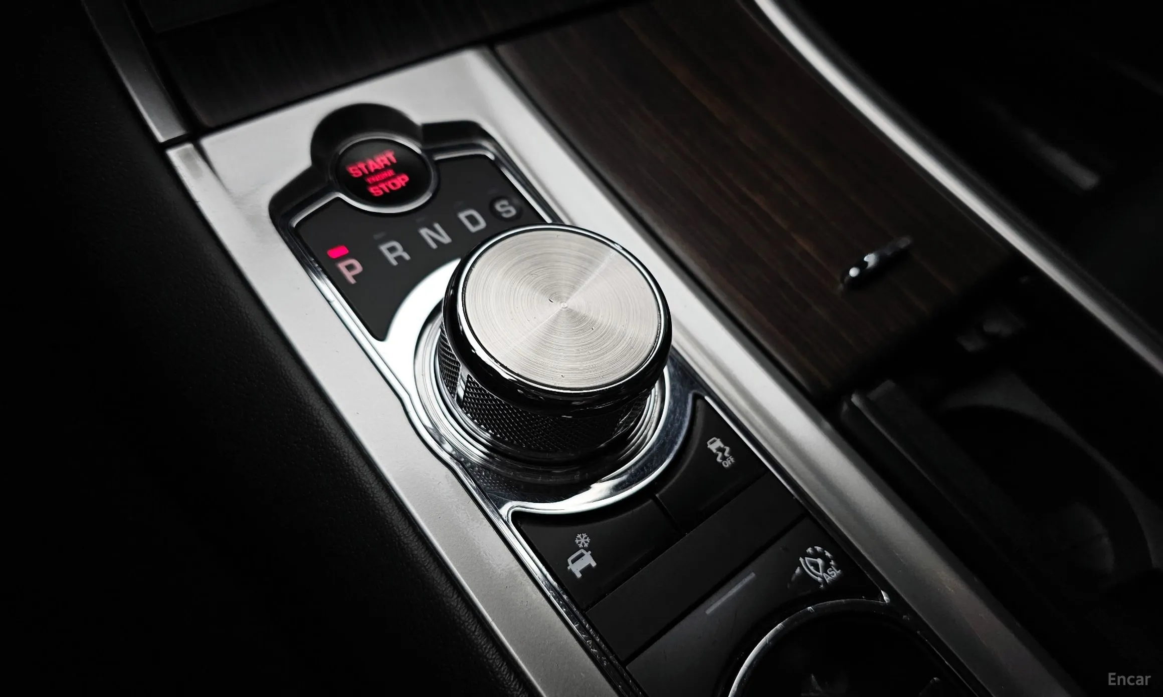 Jaguar New XF превью 9