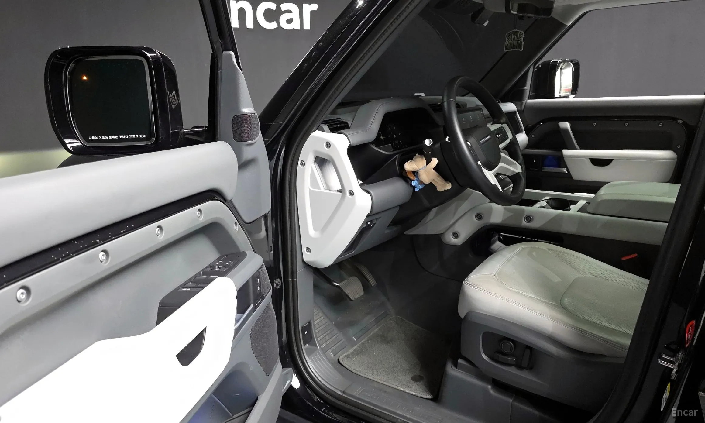 Land Rover Defender (L663) превью 10