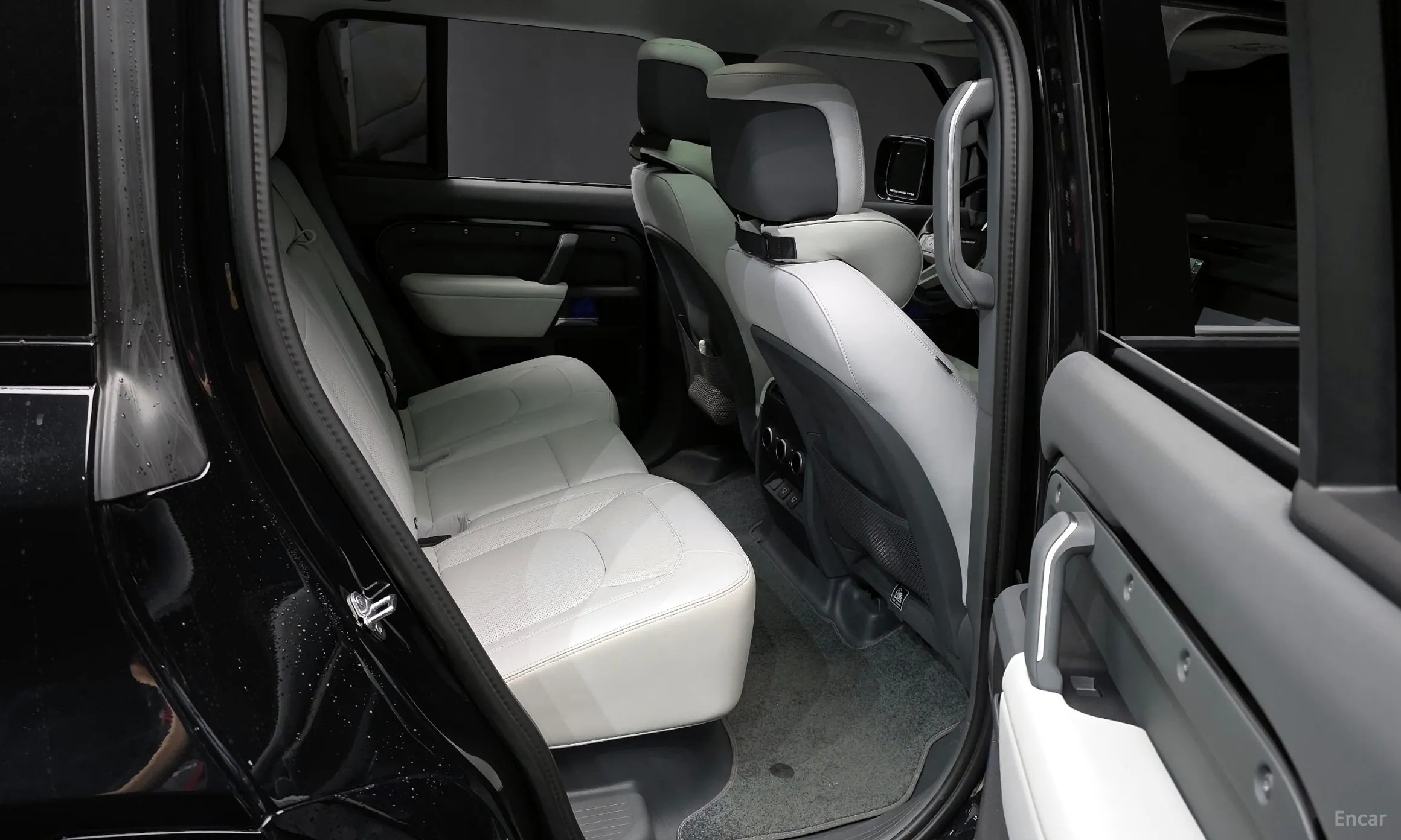 Land Rover Defender (L663) превью 12