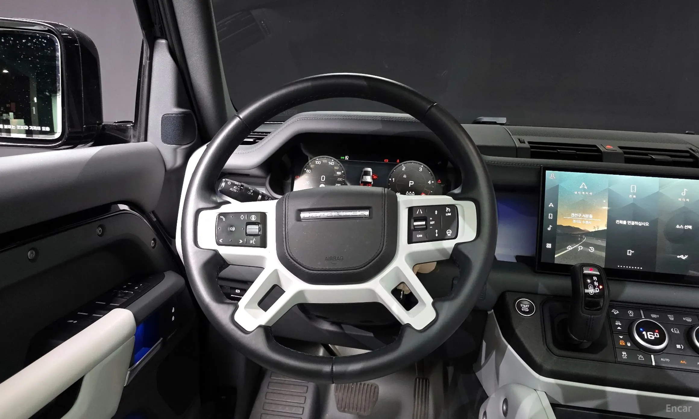 Land Rover Defender (L663) превью 13