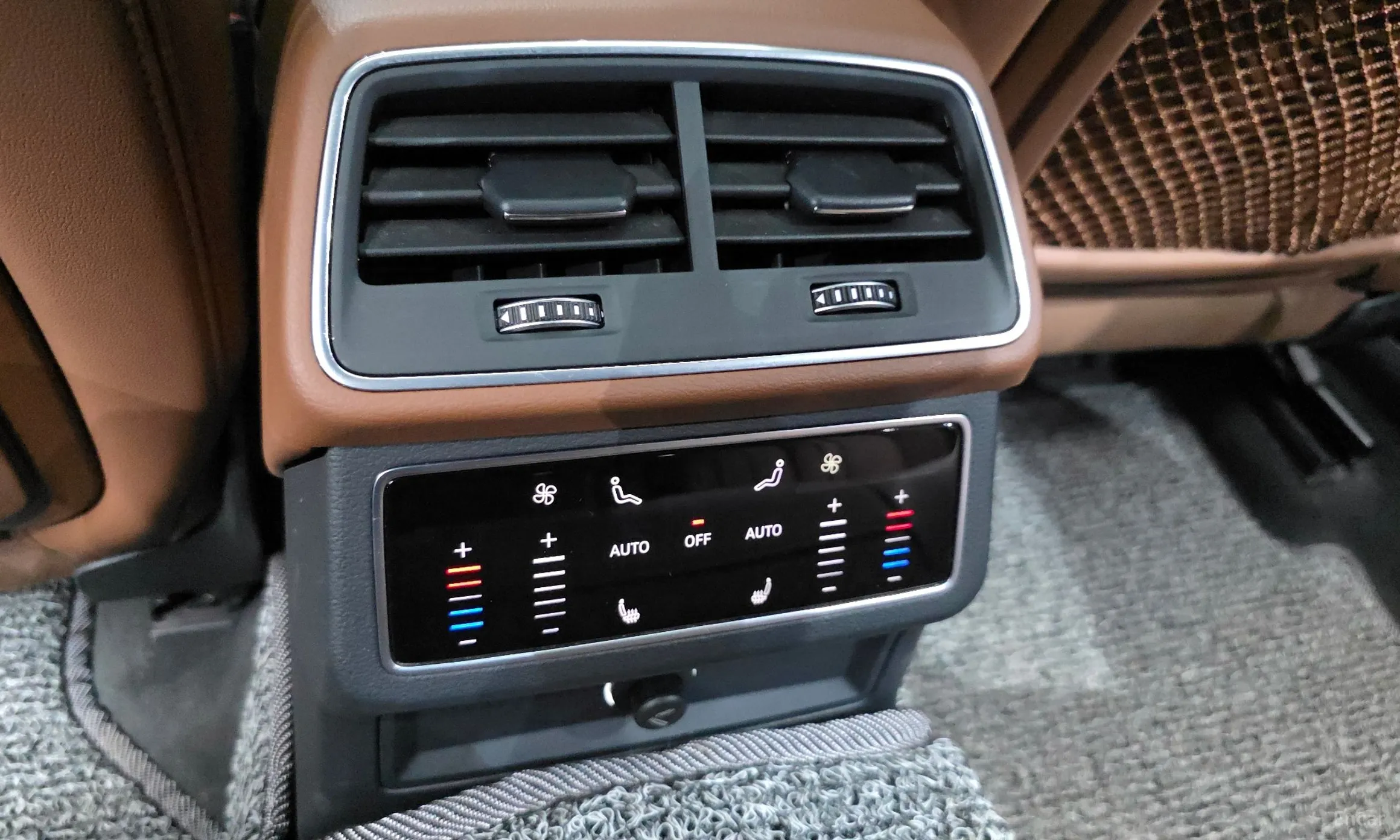 Audi A6 (C8) превью 18