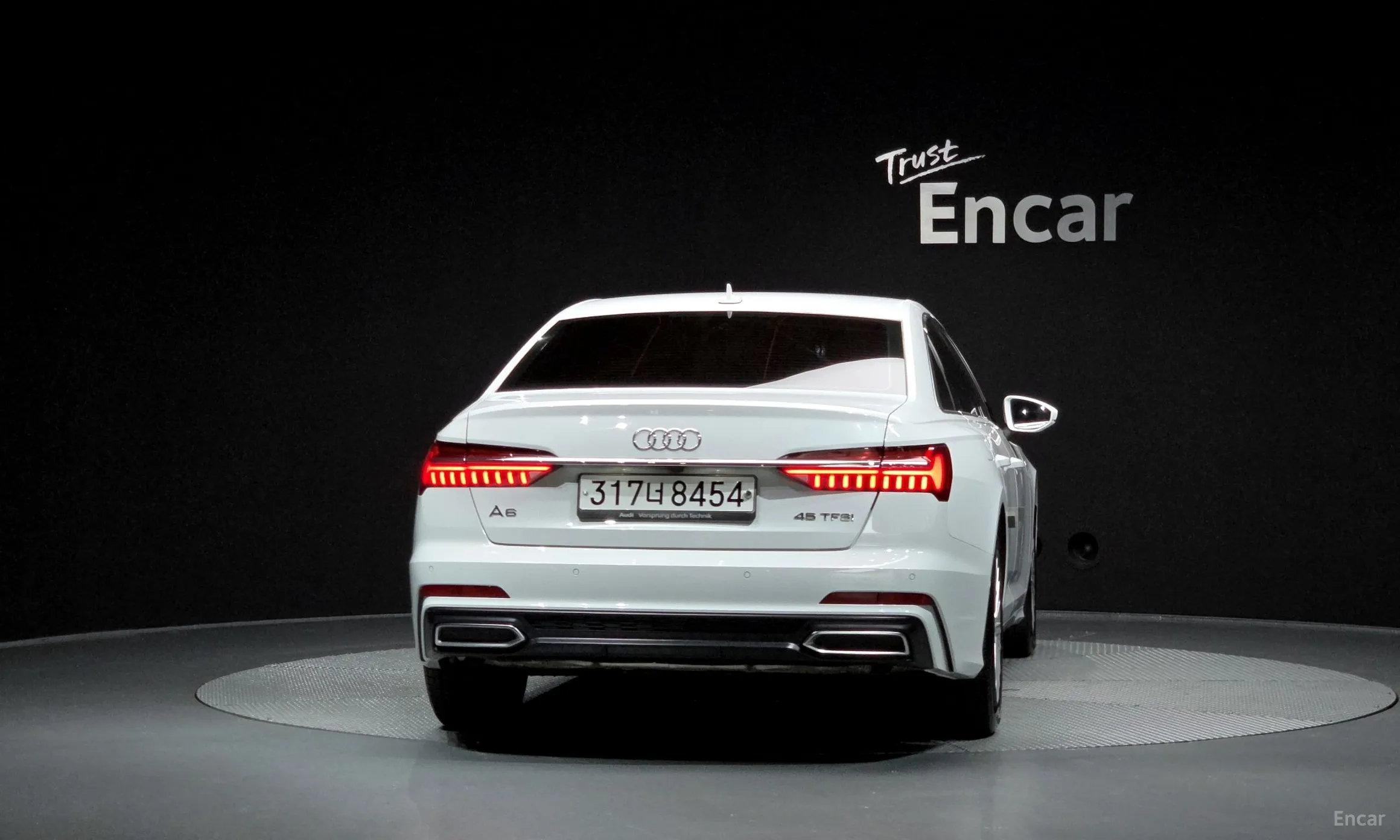 Audi A6 (C8) превью 4