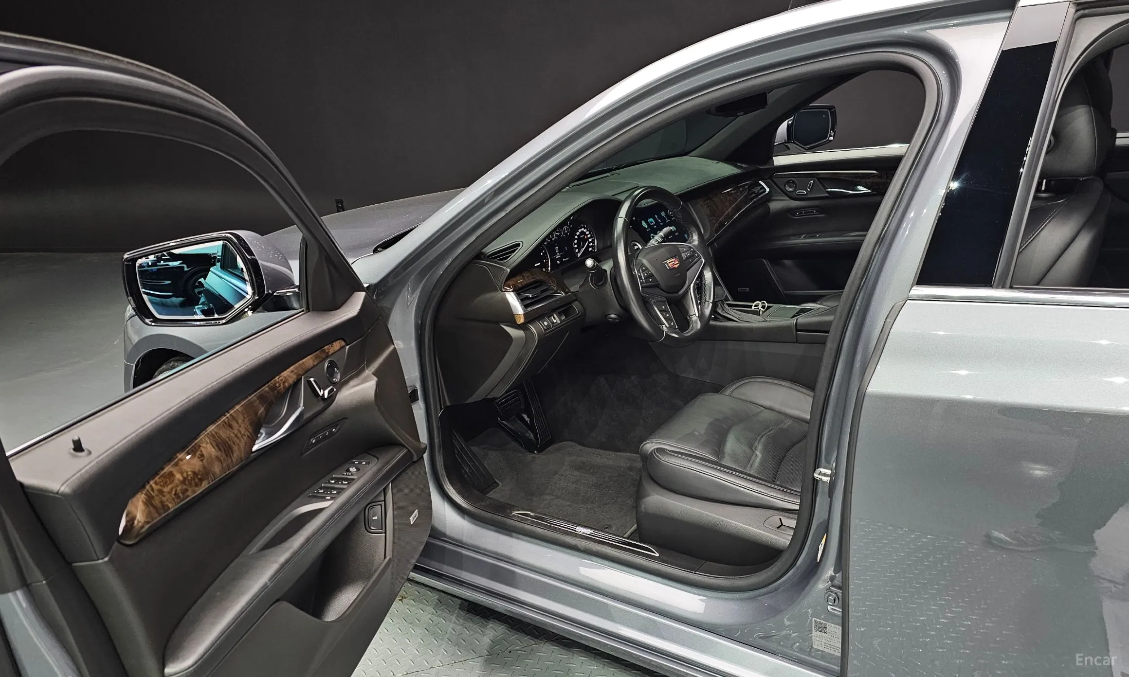Cadillac CT6 превью 11