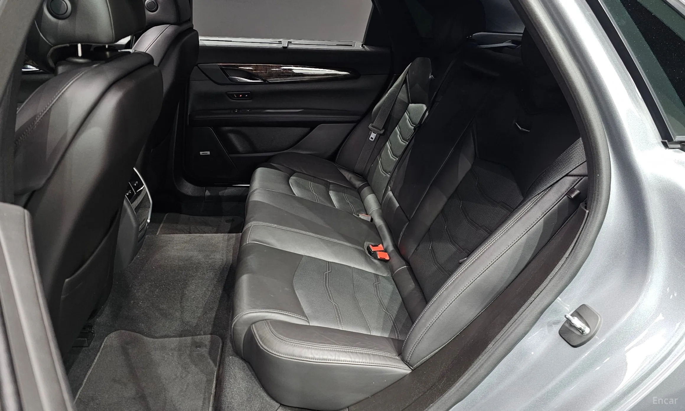 Cadillac CT6 превью 12