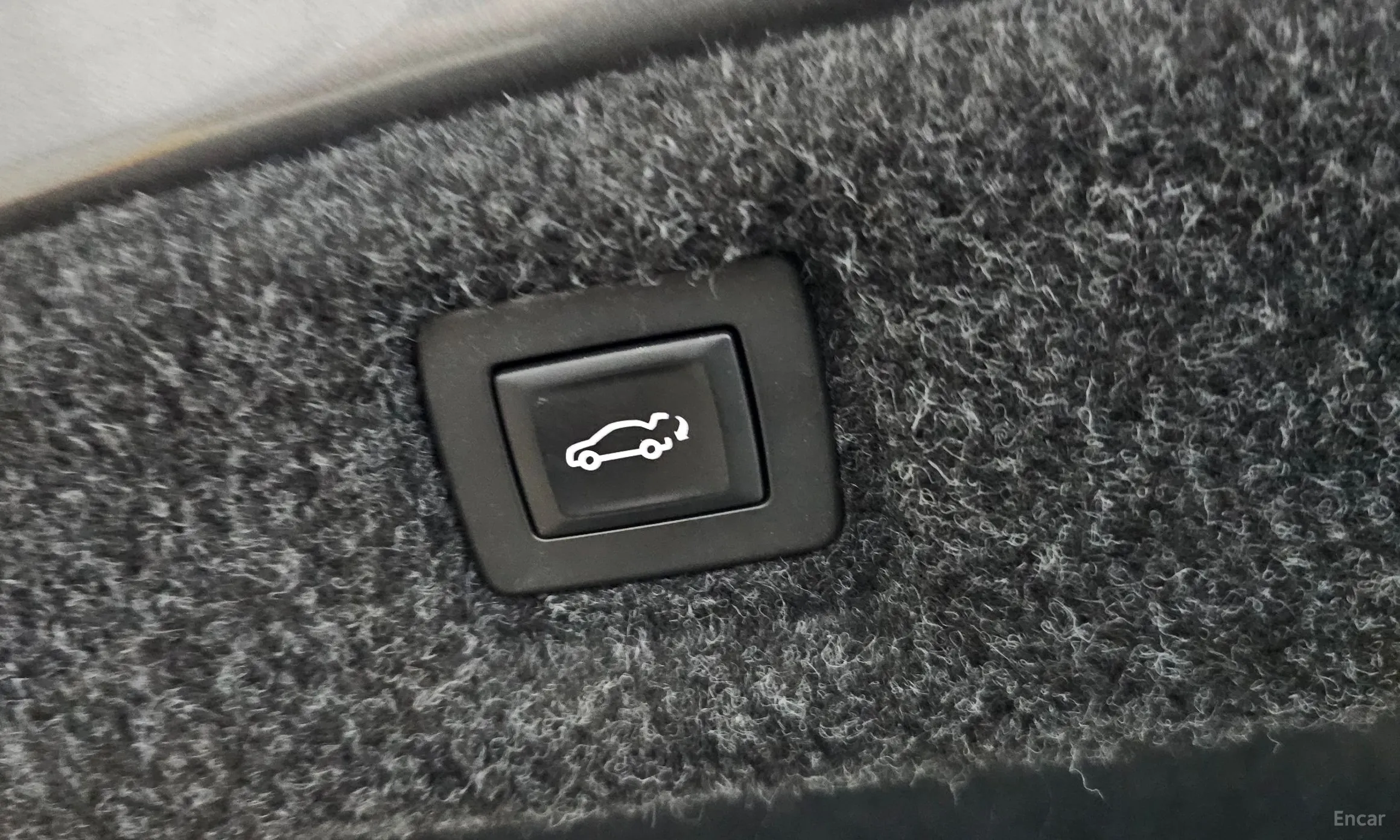 Cadillac CT6 превью 17