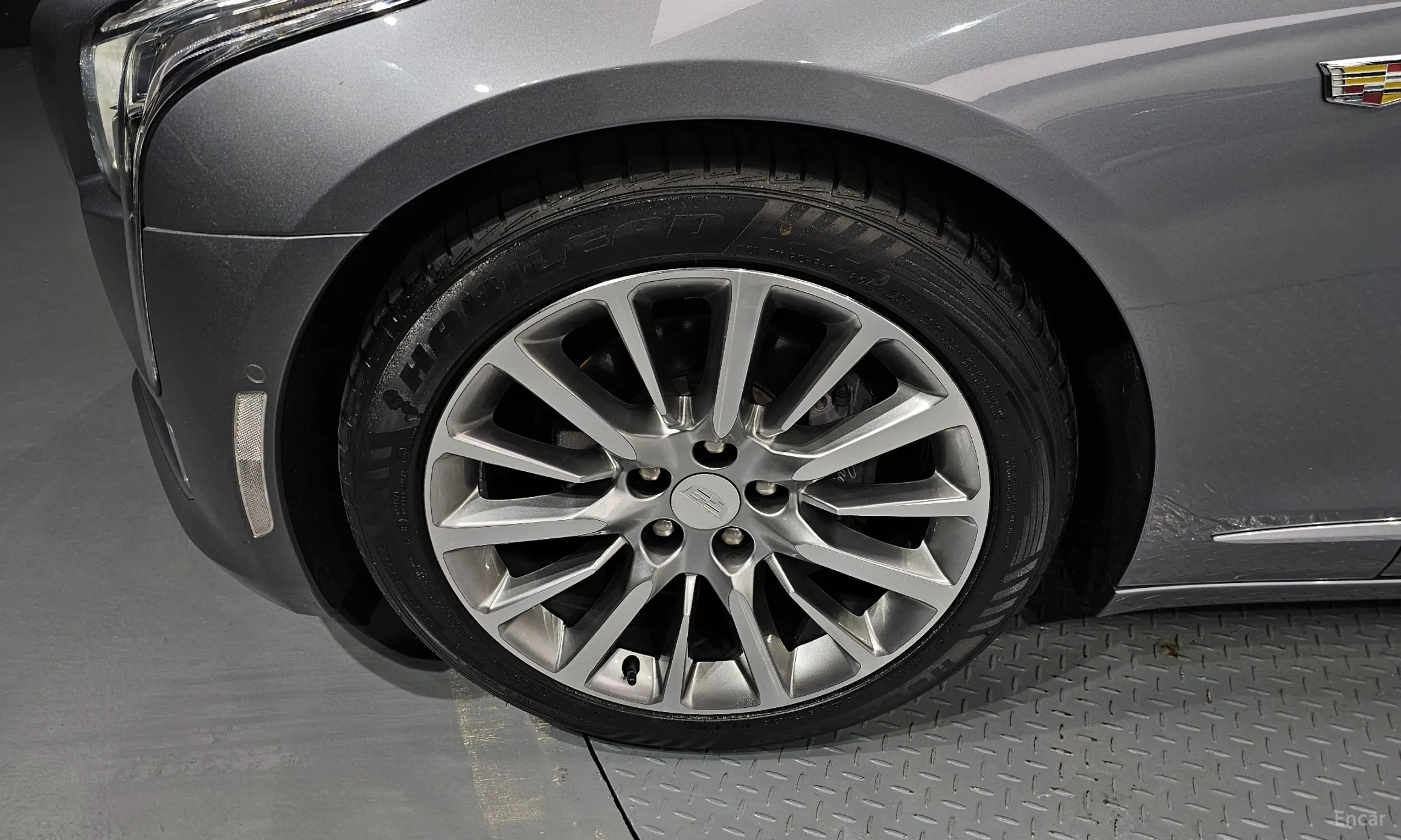 Cadillac CT6 превью 5