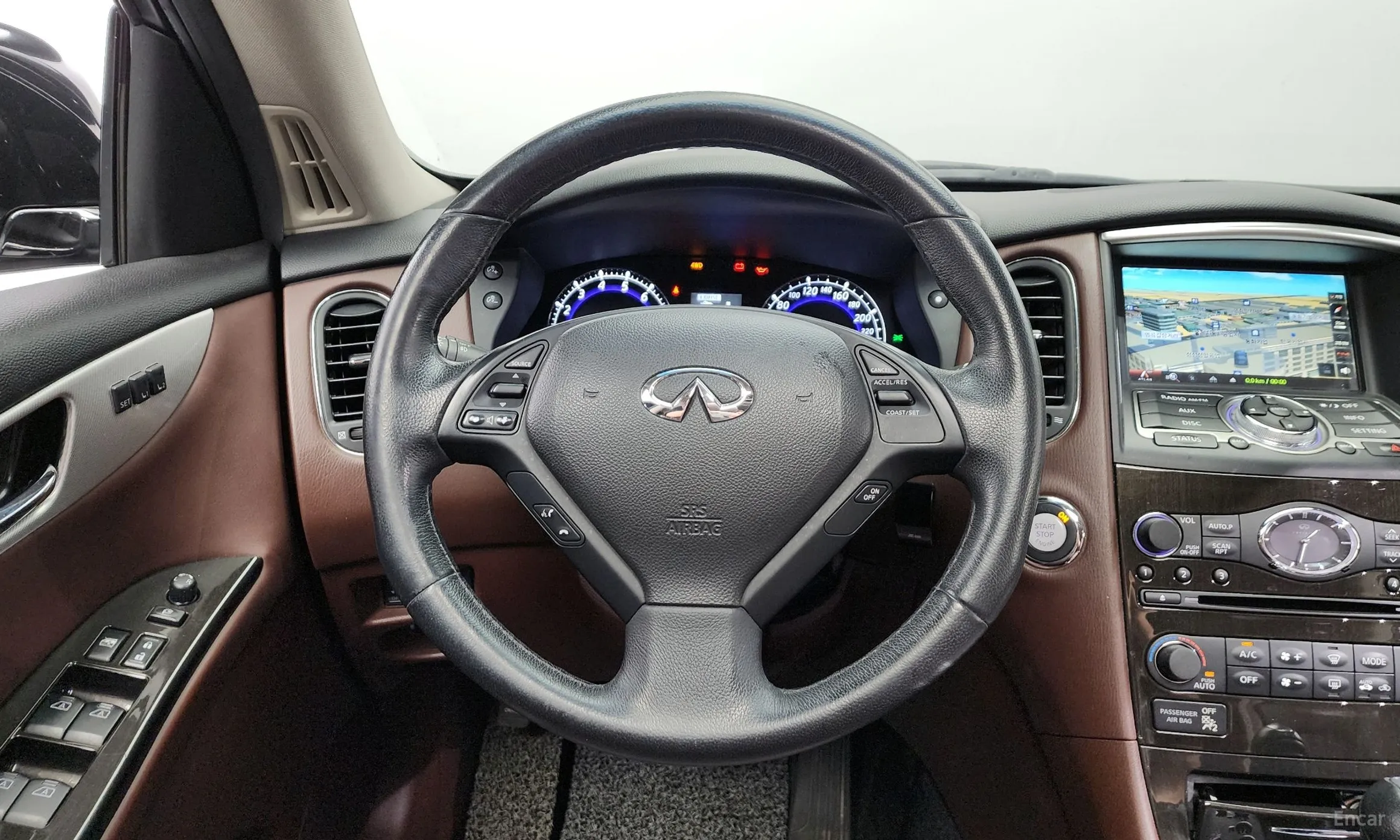 Infiniti QX50 превью 13